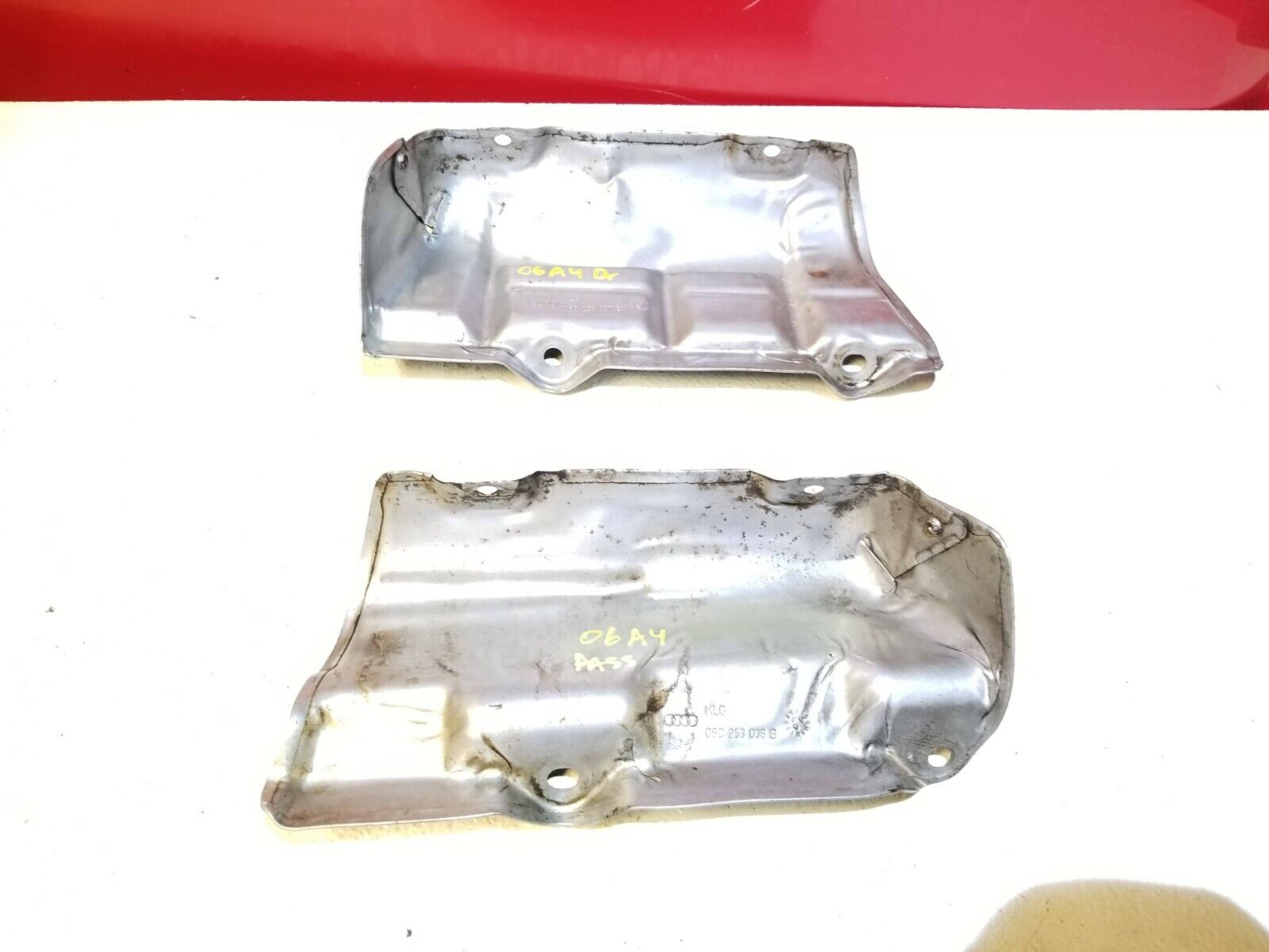 03 04 05 06 Audi A4 B6 3.0L Exhaust Manifold Heat Shield Pair OEM Replacement - Perfect for Engine Protection & Performance Upgrade