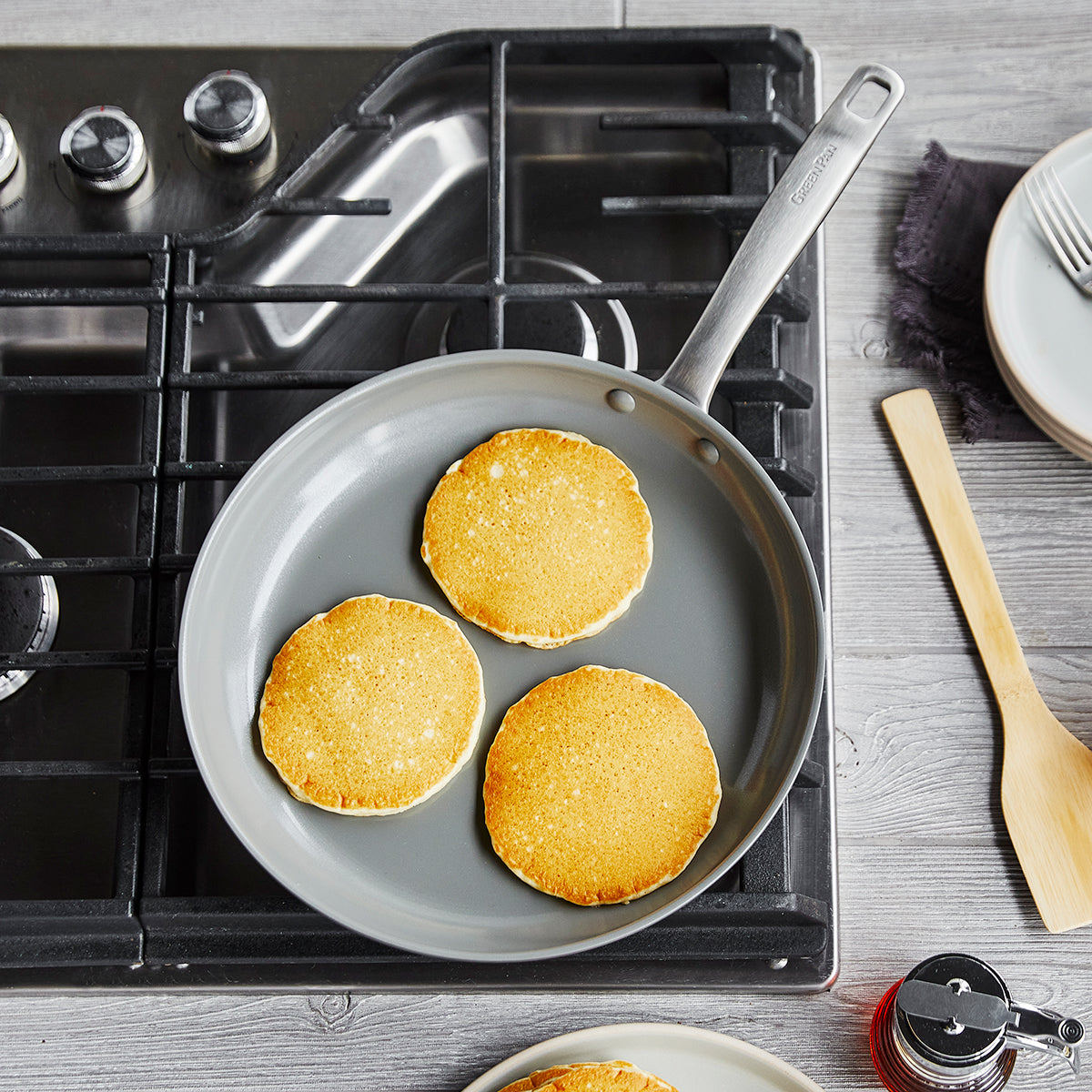 Chatham Ceramic Nonstick 10-Inch Frying Pan - PFOA-Free, Healthy Cooking Skillet for Eggs, Pancakes & Stir Fry - Perfect for Gas, Electric & Induction Stovetops