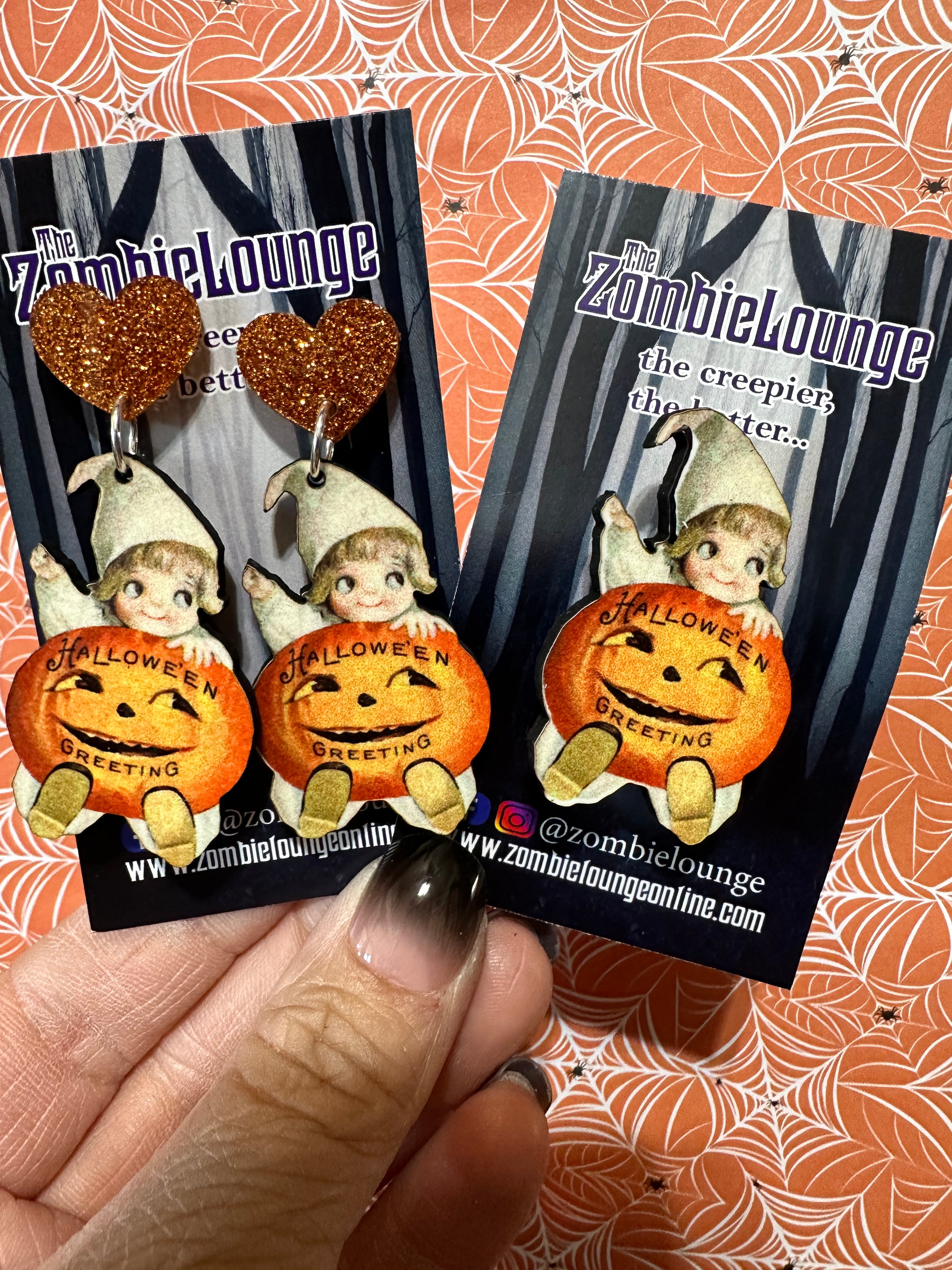 Vintage Halloween Pumpkin Girl Costume - Cute & Spooky Outfit for Kids & Adults - Perfect for Halloween Parties, Trick or Treating & Cosplay