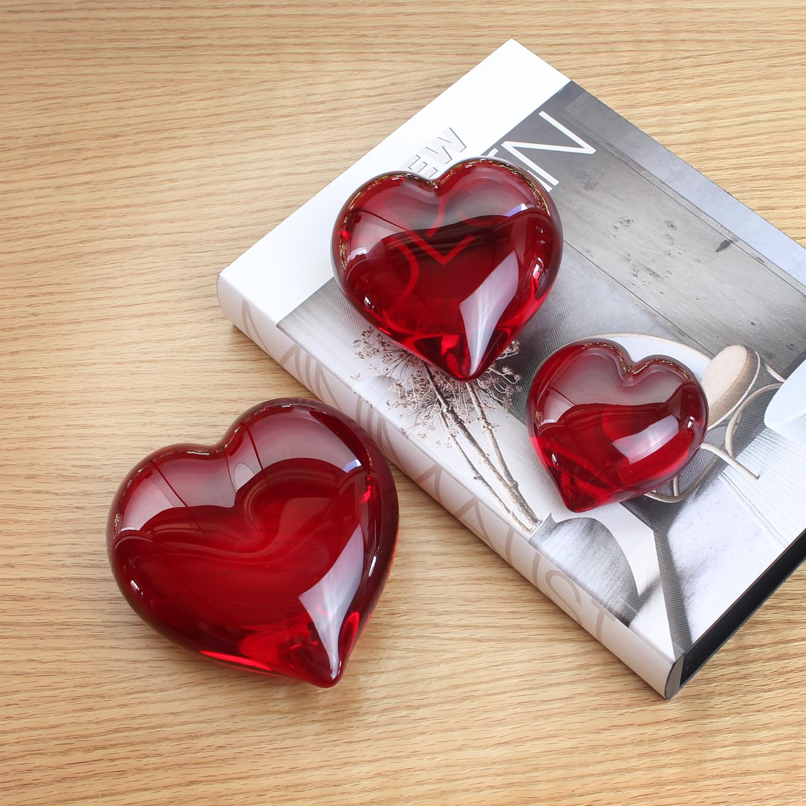 Hand Blown Murano-Style Big Red Heart Glass Paperweight - Cá d'Oro Art Glass Decoration for Home Office Desk, Gift for Valentine's Day & Anniversary