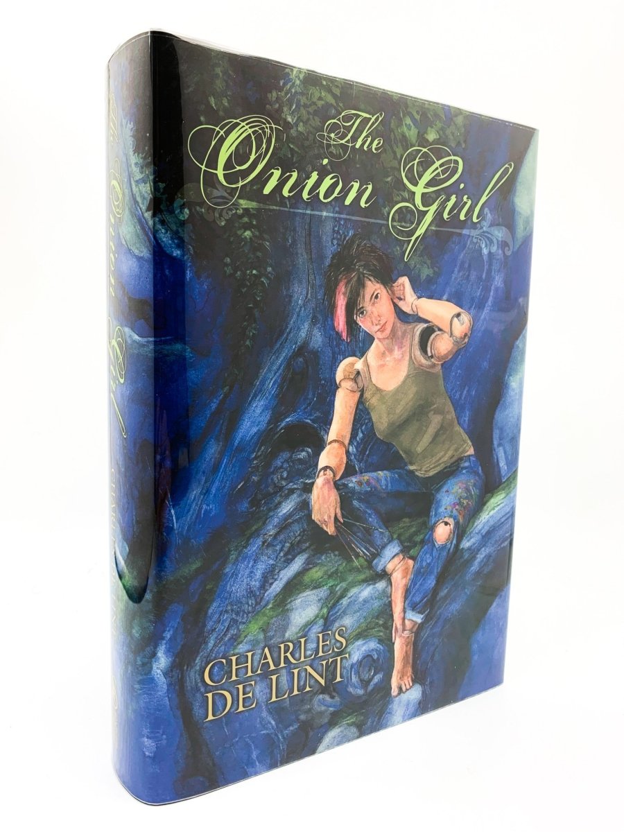 Signed Copy of 'The Onion Girl' by Charles de Lint - Collectible Fantasy Novel for Book Lovers & Literary Enthusiasts | Perfect for Gifts, Book Clubs & Personal Libraries