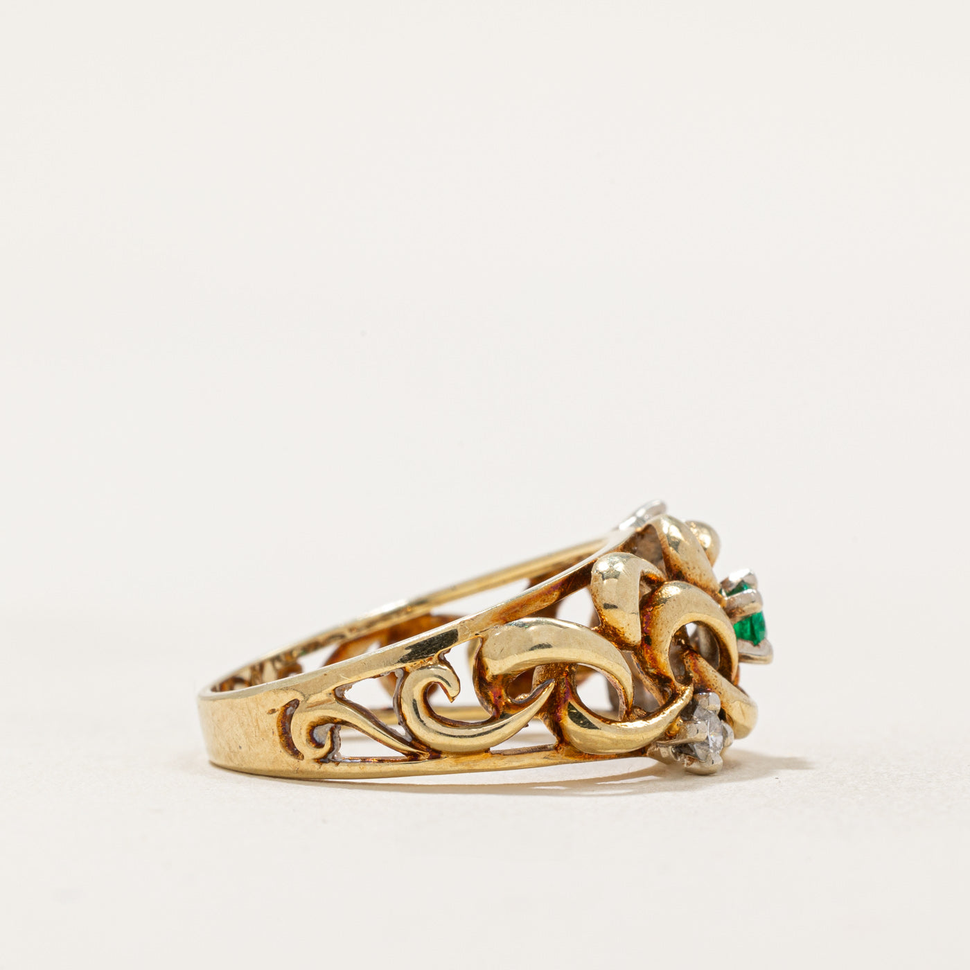 Emerald & Diamond Ring - 0.08ct Emerald & 0.09ctw Diamond - Size 6 - Elegant Birthstone Jewelry for Women - Perfect for Engagement, Anniversary & Special Occasions
