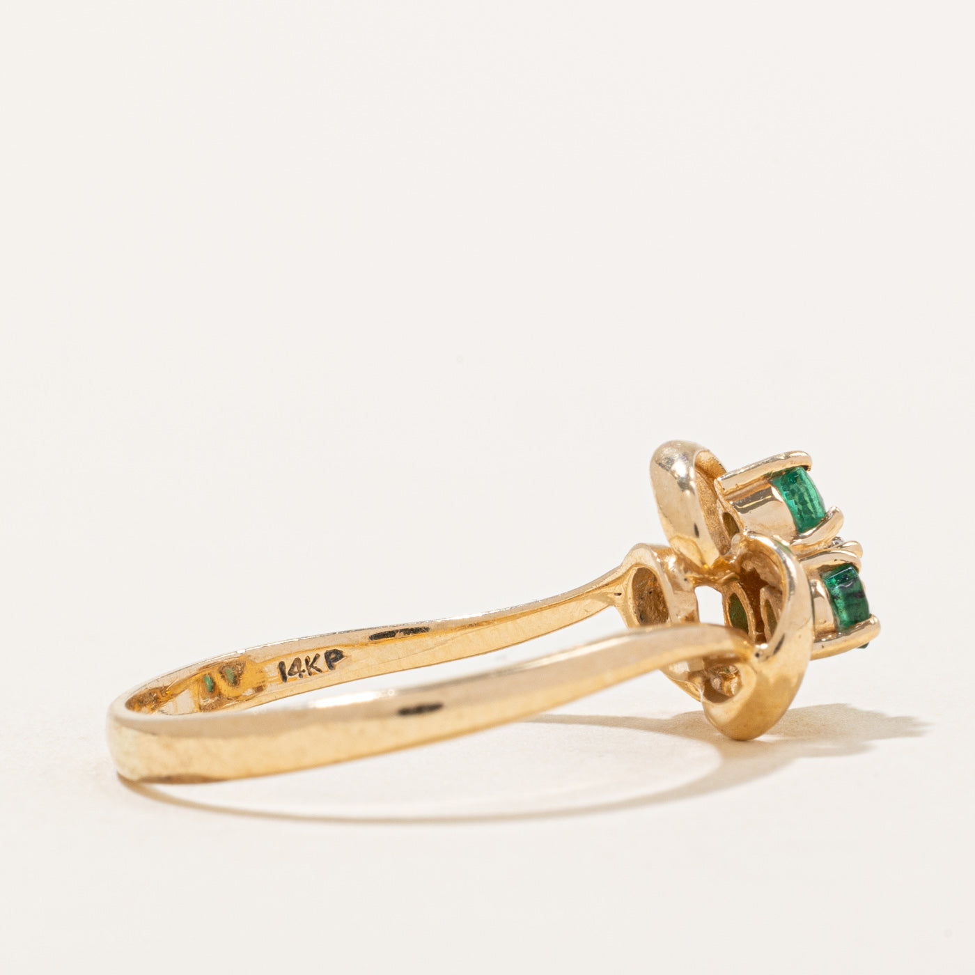Exquisite 0.10ctw Emerald & Diamond Cocktail Ring in Size 7.5 | Elegant 0.01ct Diamond Accents | Perfect for Evening Parties, Weddings & Special Occasions