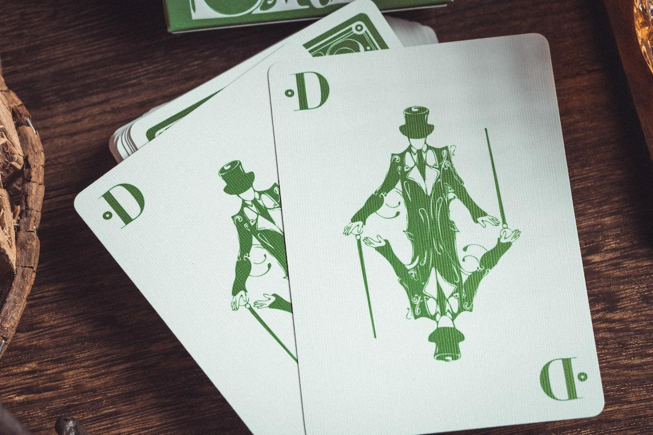 Smoke & Mirrors Playing Cards V8 Green Standard Edition - Premium Deck for Magic Tricks, Cardistry & Collectors - Perfect for Performances, Practice & Gifts