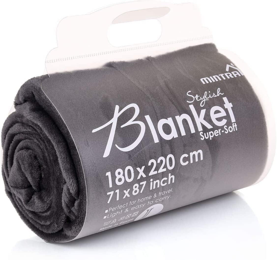 Soft Polyester Fleece Throw Blanket for Couch & Bed - Cozy Lightweight Fuzzy Blanket 70