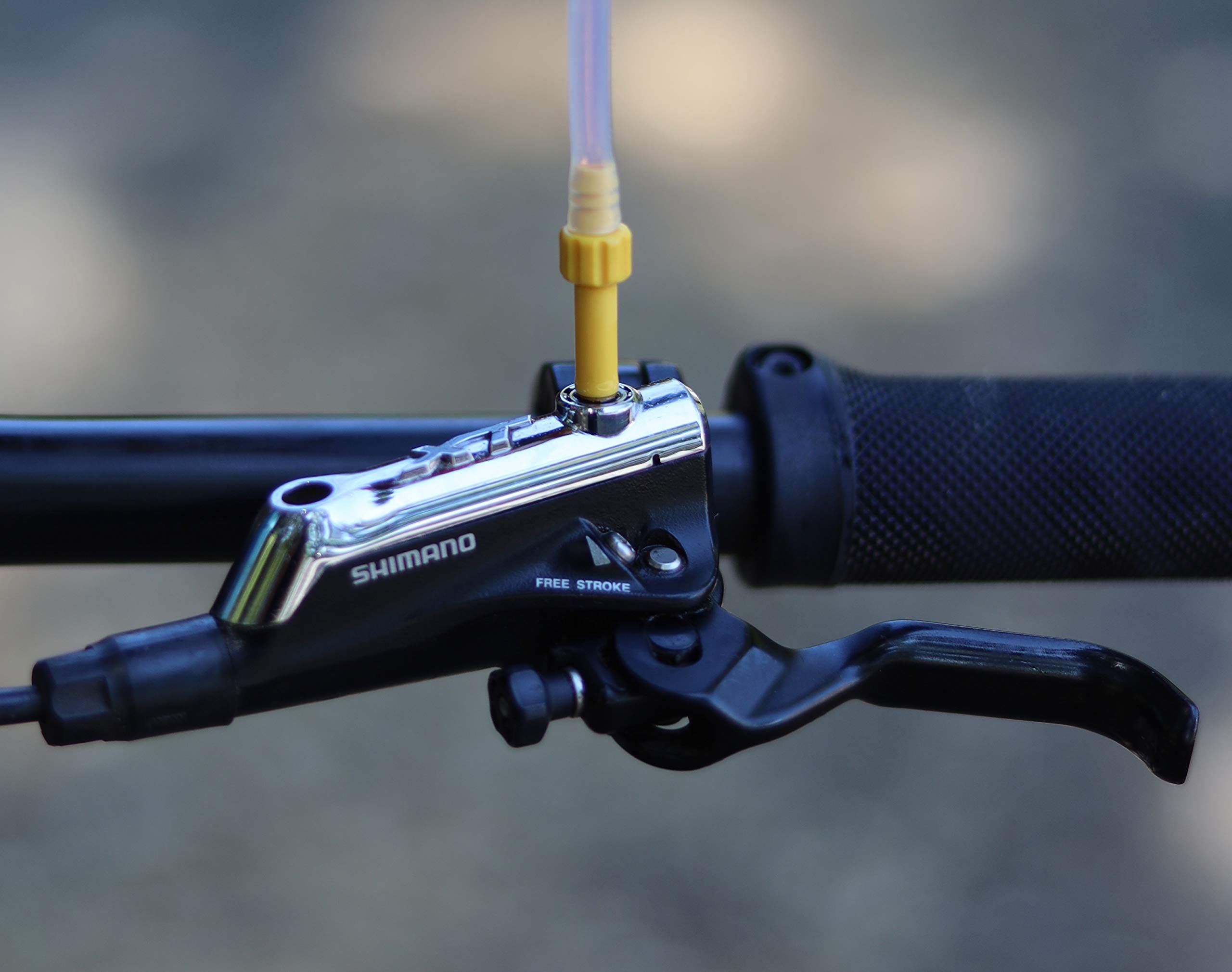 Shimano Hydraulic Brake Bleed Kit with 60ml Mineral Oil & Syringe - Compatible with Shimano, MTB & Road Bikes - Perfect for Professional Bike Maintenance & Home Repair