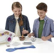 Easy Bake Oven Star Edition Baking Set with Red Velvet Cupcakes & Chocolate Chip Cookies Mix - Includes Farberware Wire Whisk for Kids Baking | Perfect for Birthday Gifts, Holiday Baking & Family Fun Activities