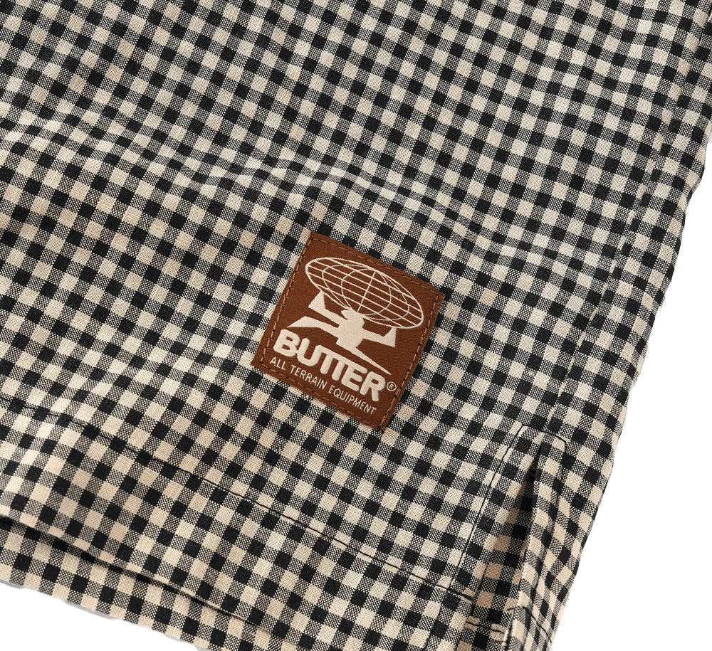 Stylish Gingham Short Sleeve Shirt for Men & Women - Summer Casual Wear for Outdoor Activities & Beach Vacations