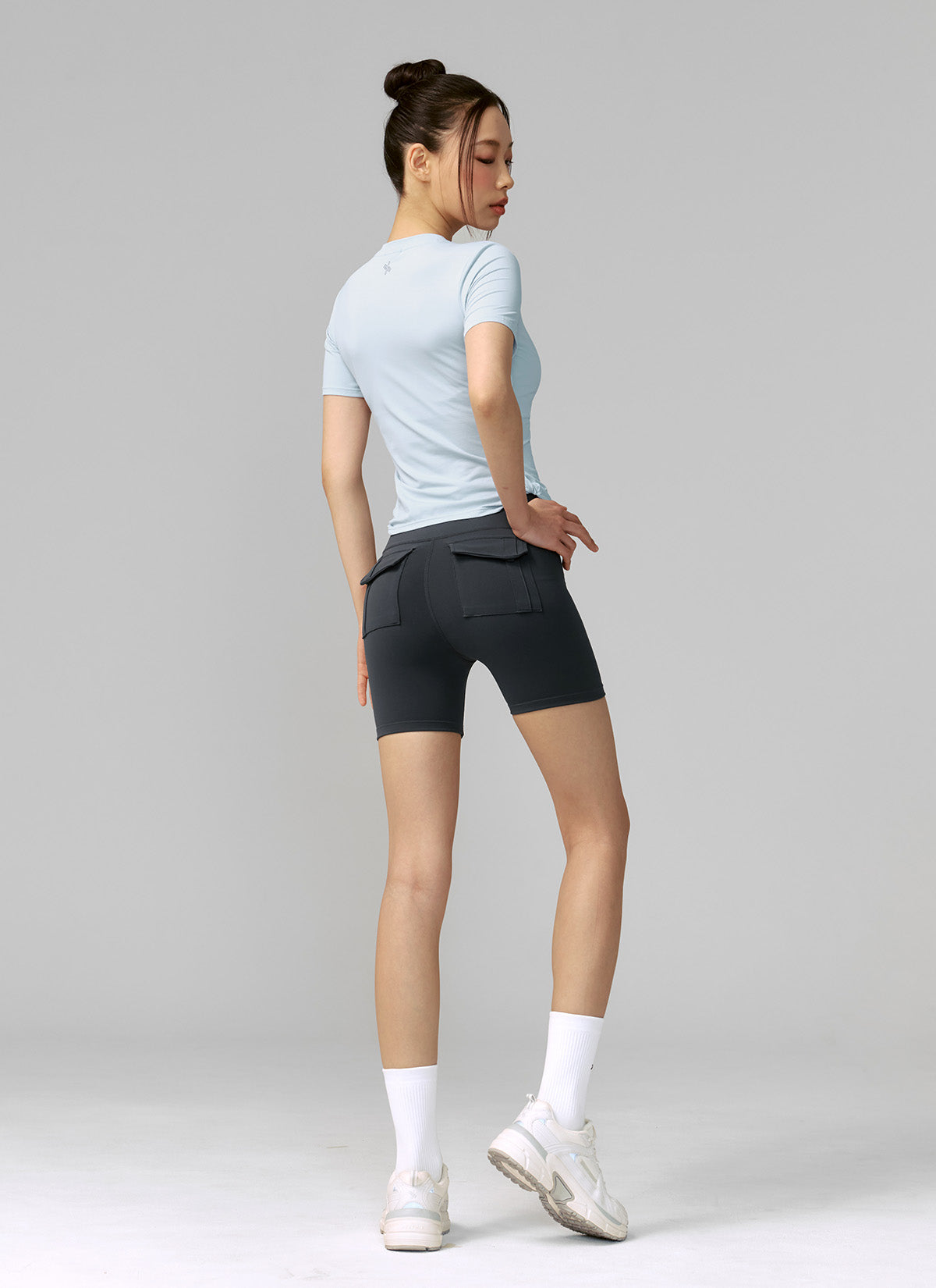 Breathable Air Mesh Side Twist Short Sleeve T-Shirt for Men - Perfect for Gym, Running & Outdoor Activities