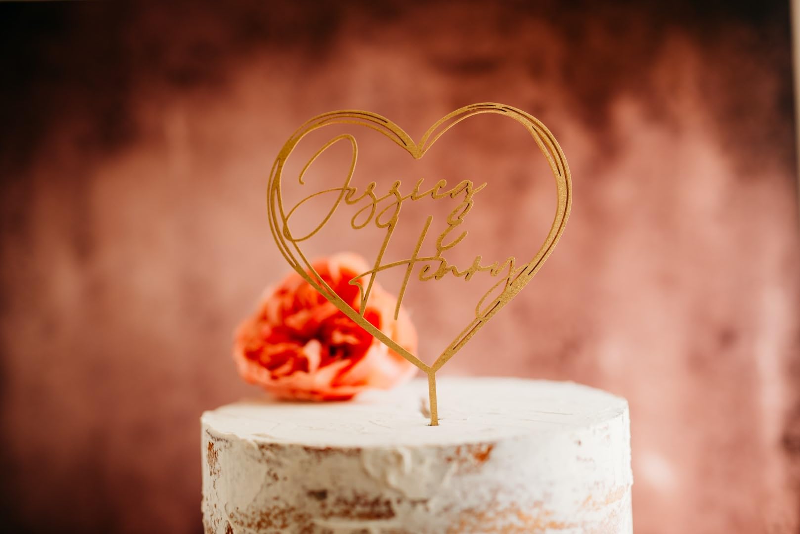 Custom Cursive Heart Wedding Cake Topper - Personalized Acrylic & Wood Cake Decor with Modern Handwriting - Elegant Rustic Birthday & Anniversary Cake Topper for Weddings, Anniversaries & Special Celebrations