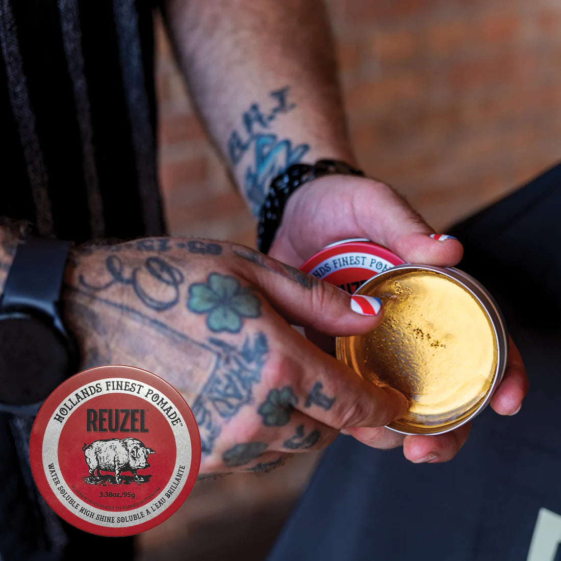 Reuzel Red Pomade - Strong Hold Hair Styling Wax for Men - Perfect for Slick Back, Pompadour & Classic Hairstyles - Ideal for Daily Use & Special Occasions