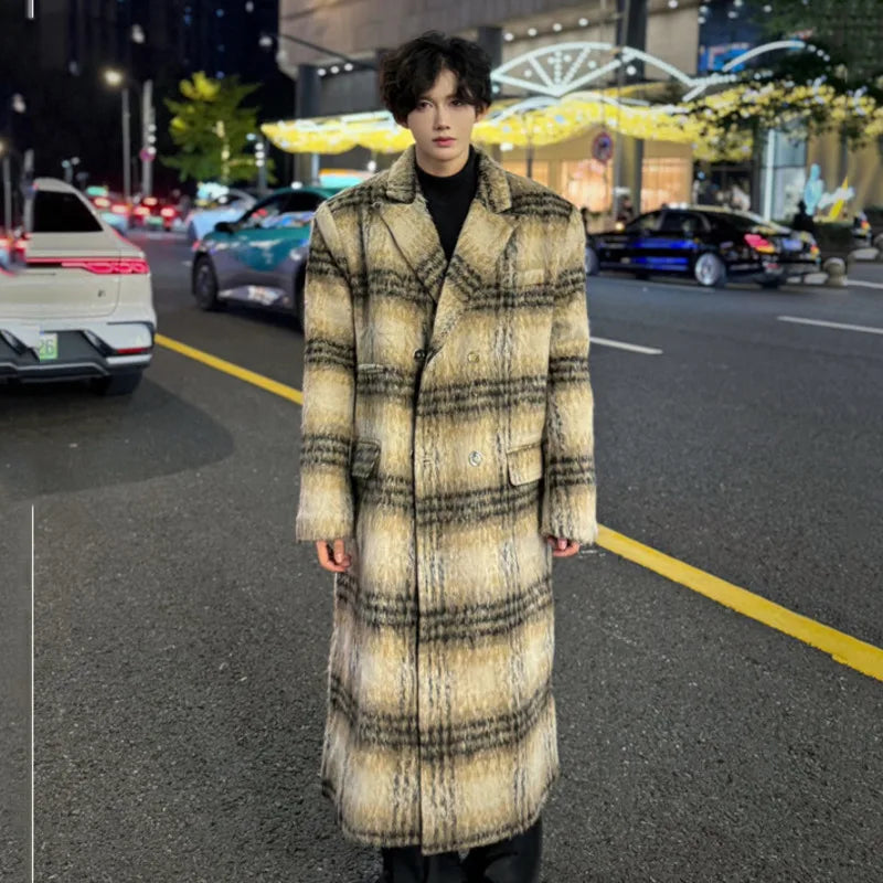 Wool Plaid Coat for Women - Turn Down Collar, Contrast Color Pockets, Single Breasted Winter Jacket | High Street Fashion 2024 | Perfect for Office Wear, Casual Outings & Cold Weather Layering