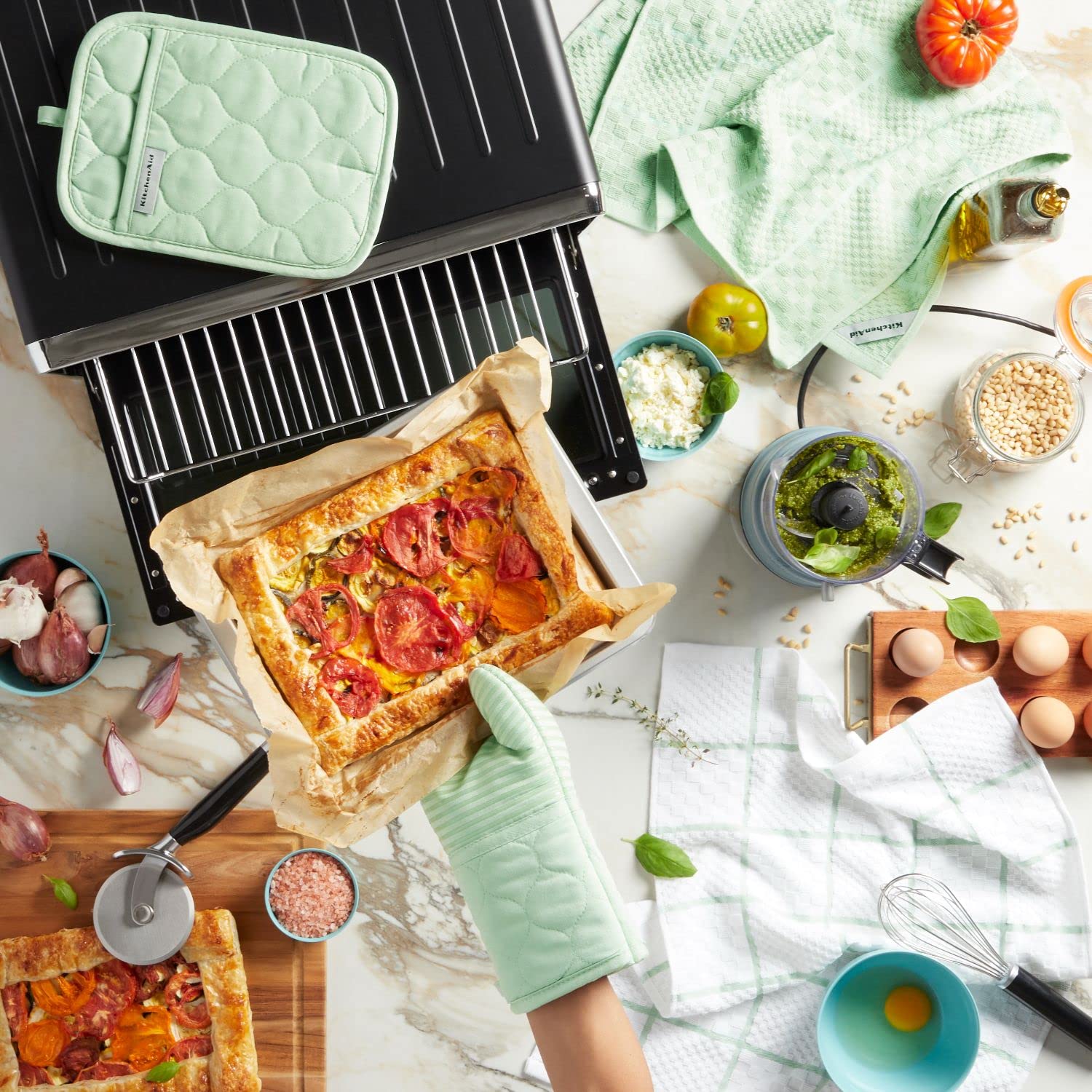 KITCHENAID Heat Resistant Quilted Cotton Terry Cloth Oven Mitt & Pot Holder Set (4-Piece) - 16