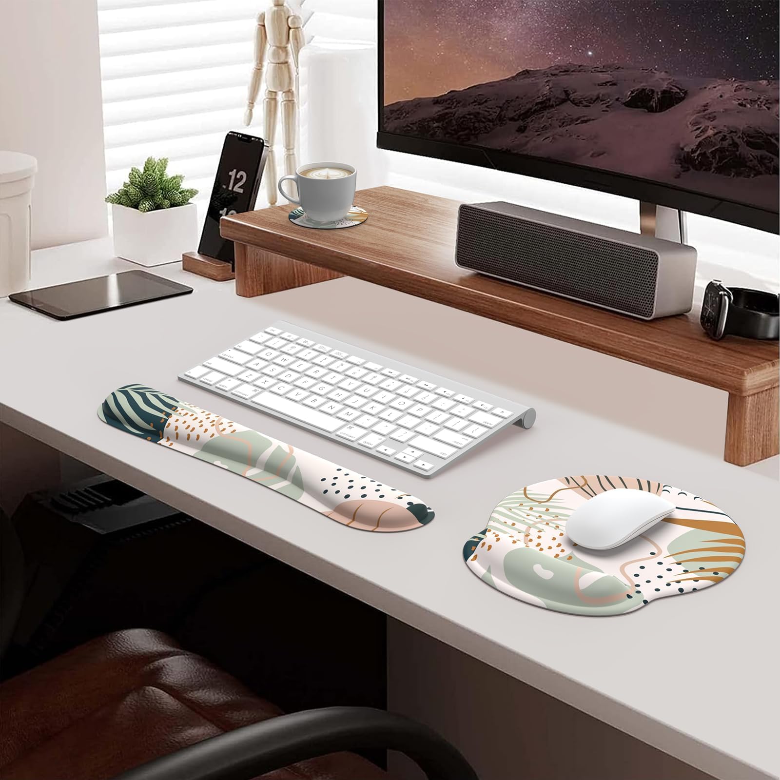 Ergonomic Mouse Pad with Wrist Support & Non-Slip Base - Comfortable Keyboard Wrist Rest Set for Computer, Laptop, Home & Office Use - Pain Relief Mouse Mat with Tropical Plants Design - Perfect for Long Work Hours, Gaming & Typing Comfort