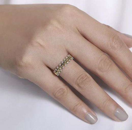 Elegant Geometry Diamond Fashion Ring for Women - Perfect for Weddings, Parties & Special Occasions