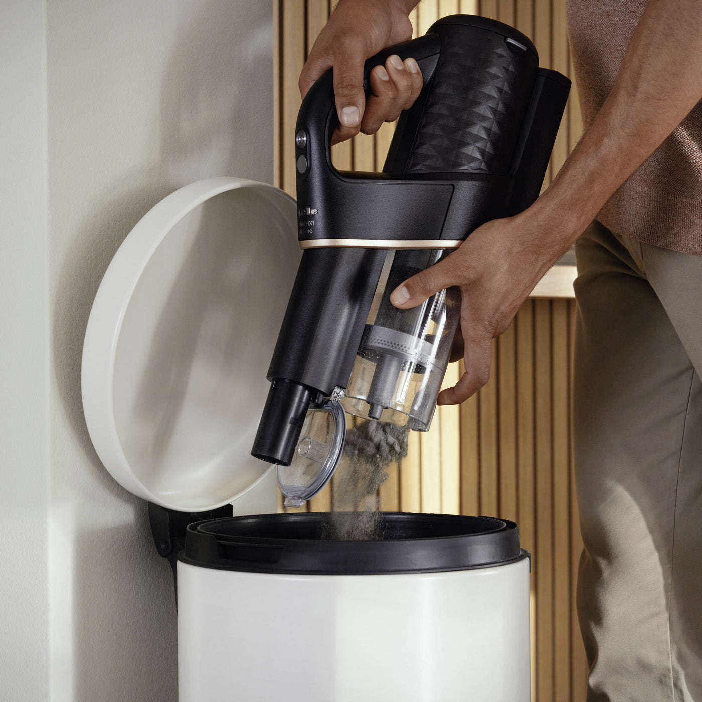Miele Duoflex Total Care HX1 Cordless Stick Vacuum Cleaner - Powerful Lightweight for Hardwood Floors & Pet Hair - Perfect for Home & Office Cleaning