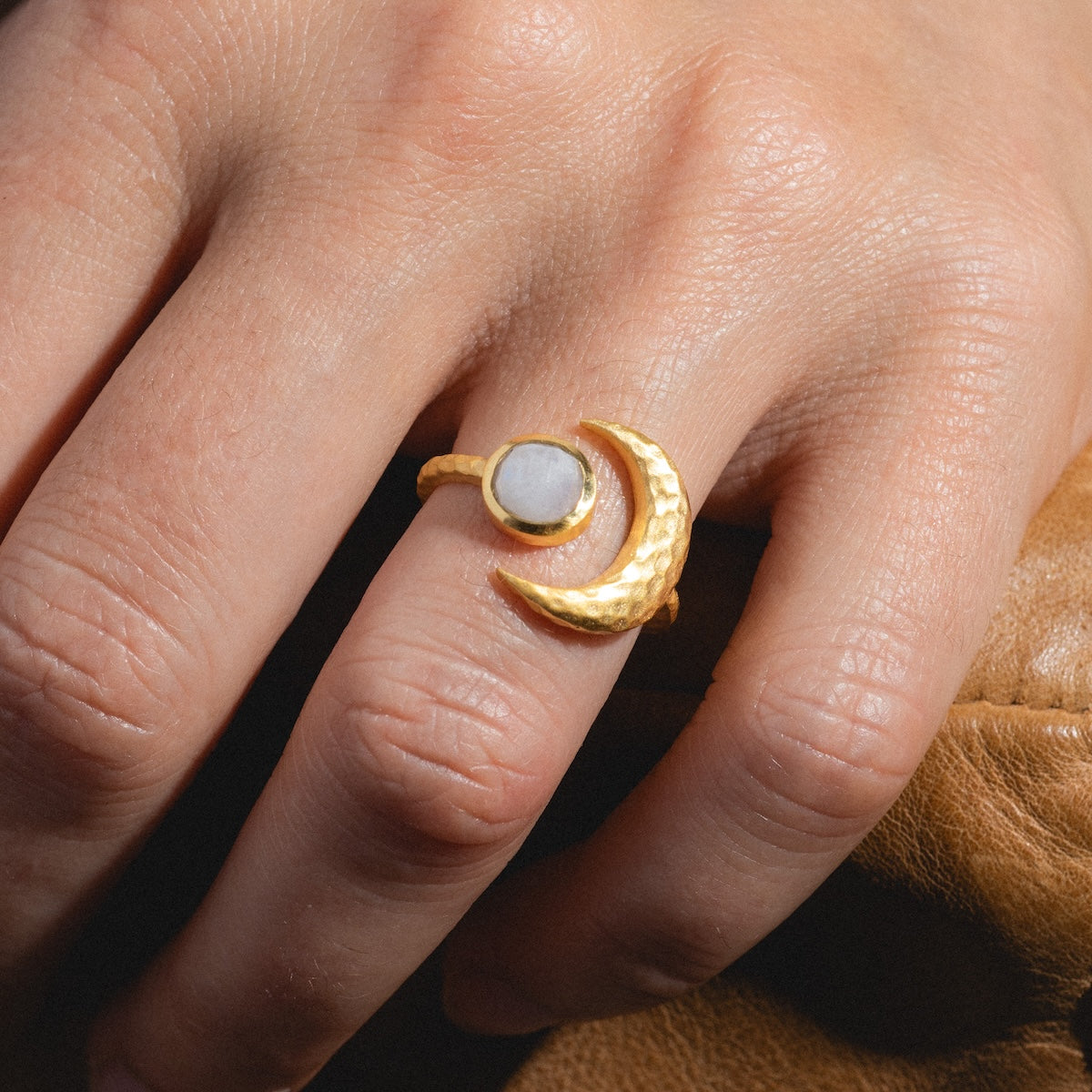 Moon Open Ring for Women - Minimalist Crescent Moon Jewelry - Dainty Stackable Rings - Perfect for Everyday Wear, Gifts & Special Occasions