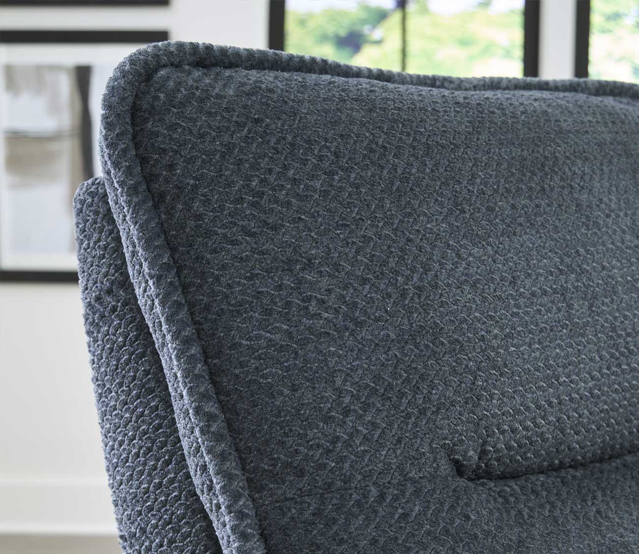Comfortable Leo Armless Glider Recliner Chair - Ergonomic Rocking Chair for Nursery, Living Room & Relaxation - Perfect for Nursing, Reading & Napping