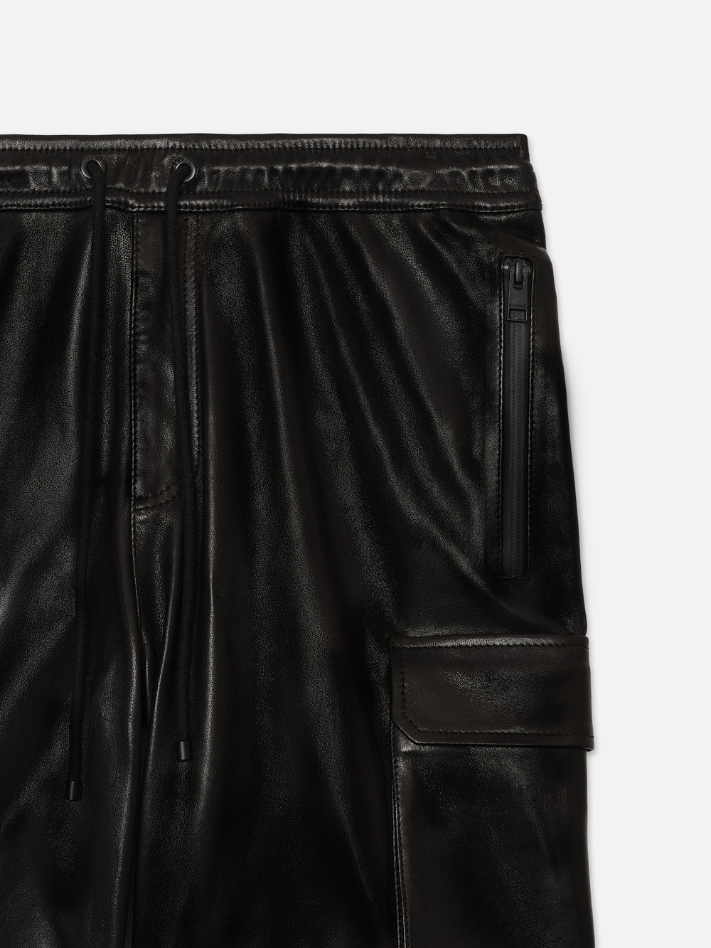 Stylish Cargo Leather Pants in Noir - Perfect for Casual Outfits, Streetwear & Night Out Looks