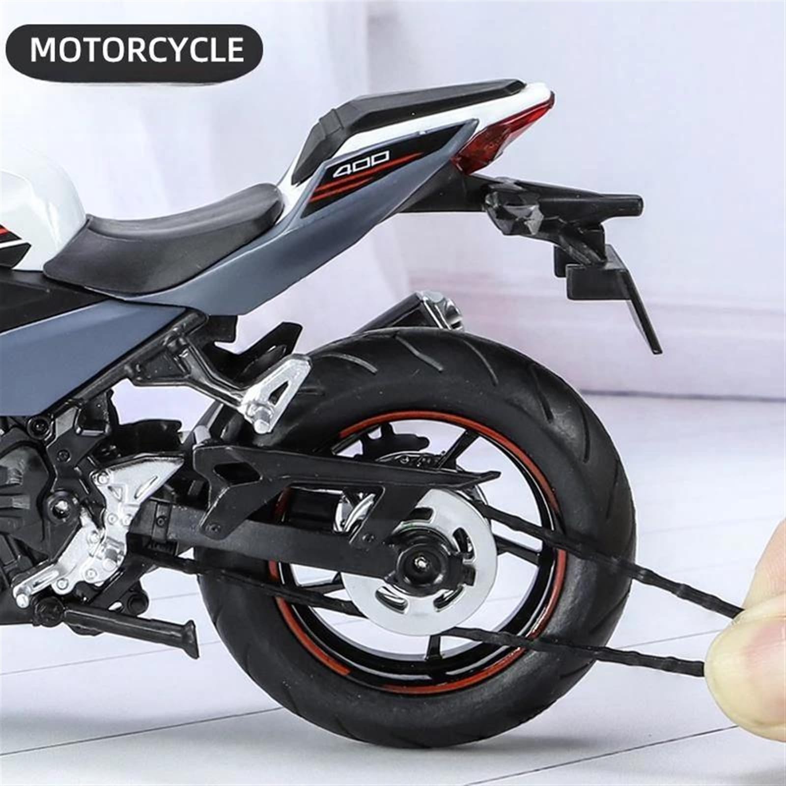 1/12 Kawasaki Ninja 400 Die-Cast Motorcycle Model - Metal Toy with Sound & Light for Sports Fans