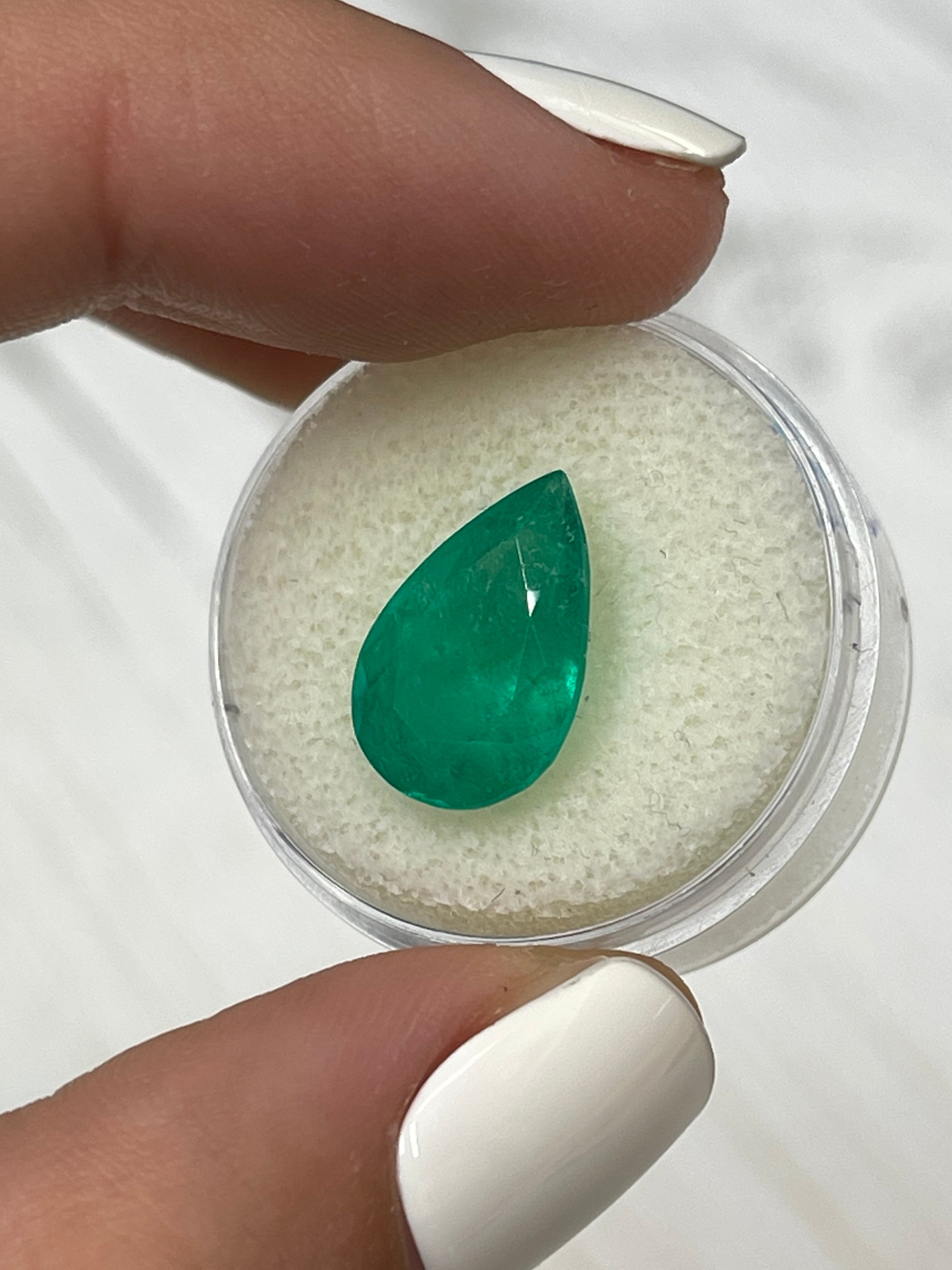 5.86 Carat 15x10mm Rich Green Natural Loose Colombian Emerald Pear Cut Gemstone for Jewelry Making, Engagement Rings & Luxury Gifts