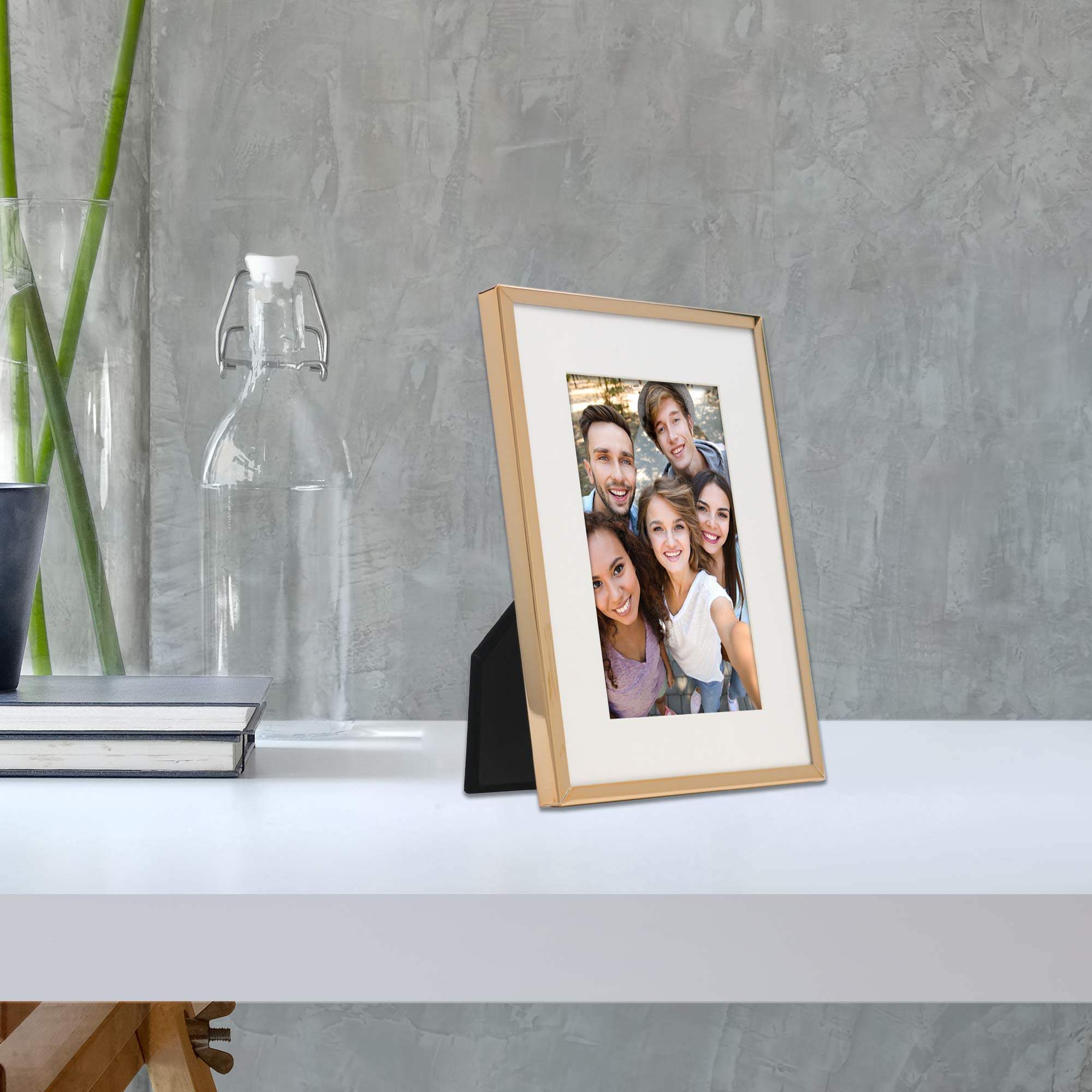 Lawrence Frames Classic Bead Picture Frame 4x6 Inch Gold - Perfect for Displaying Family Photos, Wedding Pictures & Home Decor
