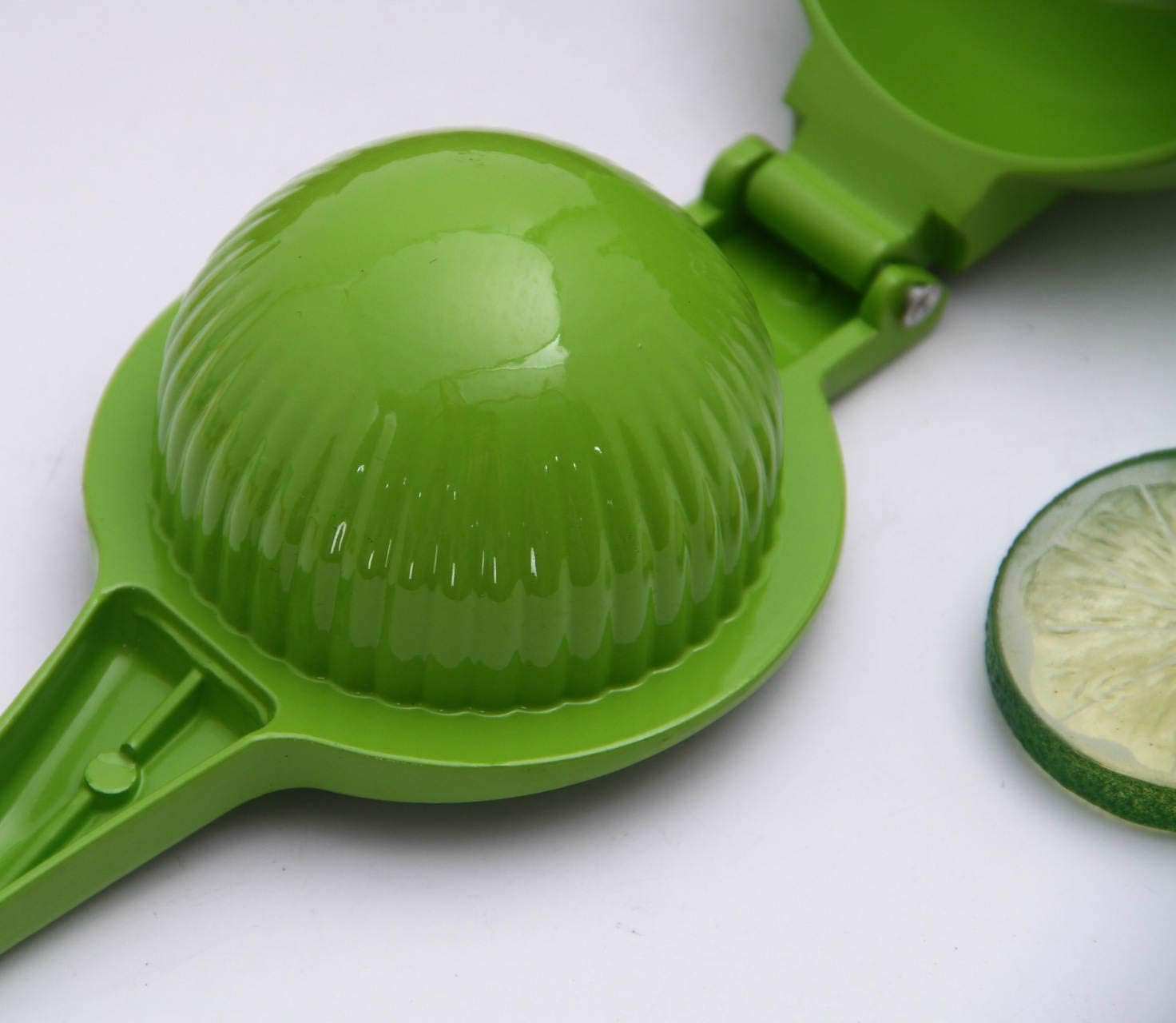 Premium Stainless Steel Manual Citrus Juicer - Handheld Lemon Lime Squeezer for Fresh Juice - Durable Kitchen Tool for Oranges, Grapefruits (Green) - Perfect for Cocktails, Baking & Healthy Drinks