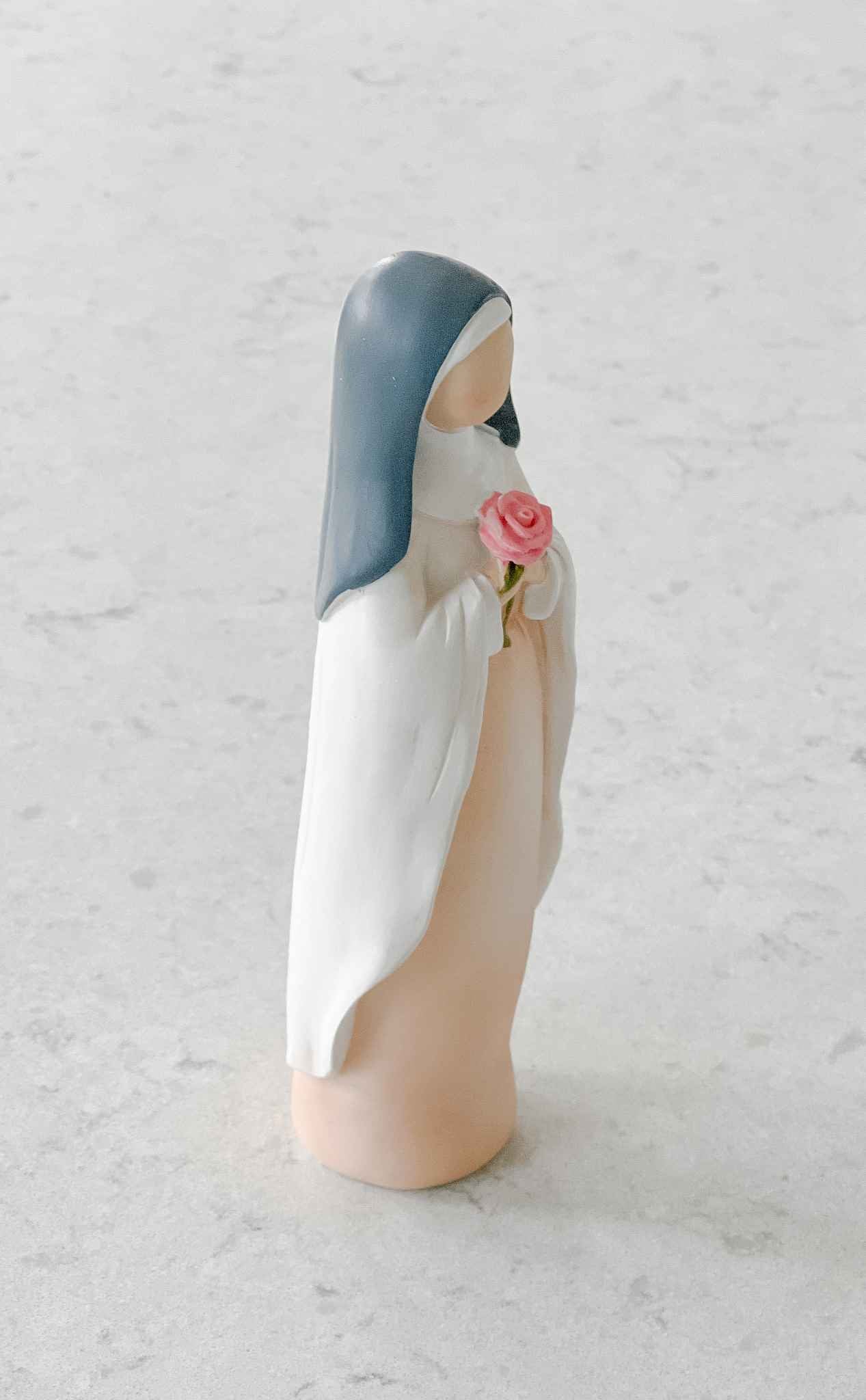St. Thérèse of Lisieux Statue - Handcrafted Religious Figurine for Home Altar, Catholic Decor & Spiritual Gifts - Perfect for Prayer Spaces & Church Devotion
