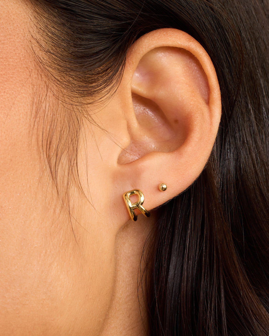 Alphabet Single Huggie Earrings - Minimalist Gold Plated Initial Letter Studs for Women - Perfect for Everyday Wear, Gifts & Special Occasions