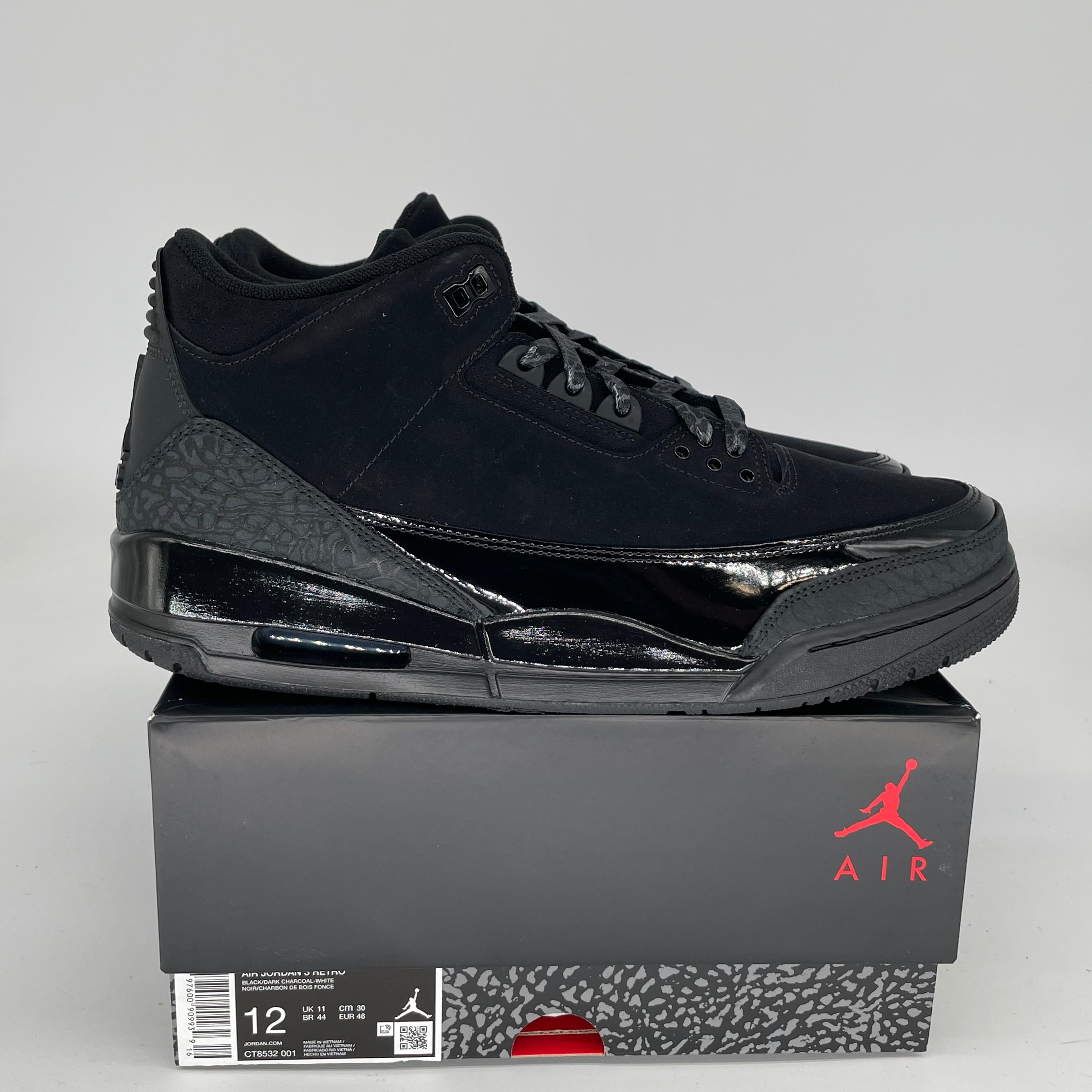 Original Air Jordan 3 Retro 'Black Cat' Men's Basketball Shoes - Size 12 (CT8532-001) | Stylish Sneakers for Streetwear & Casual Outfits