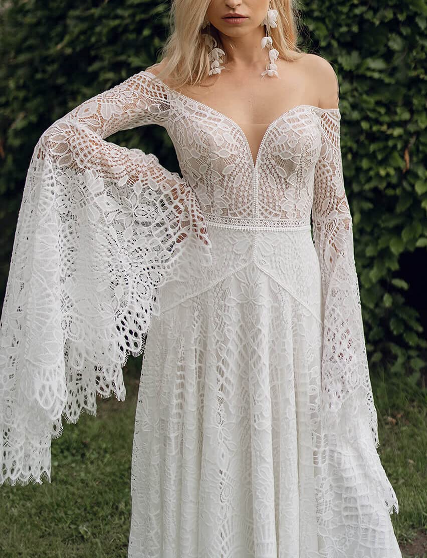 Plus Size Boho Wedding Dresses for Women – Long Sleeve Lace Beach Bridal Gowns | Bohemian Style for Outdoor, Beach & Garden Weddings