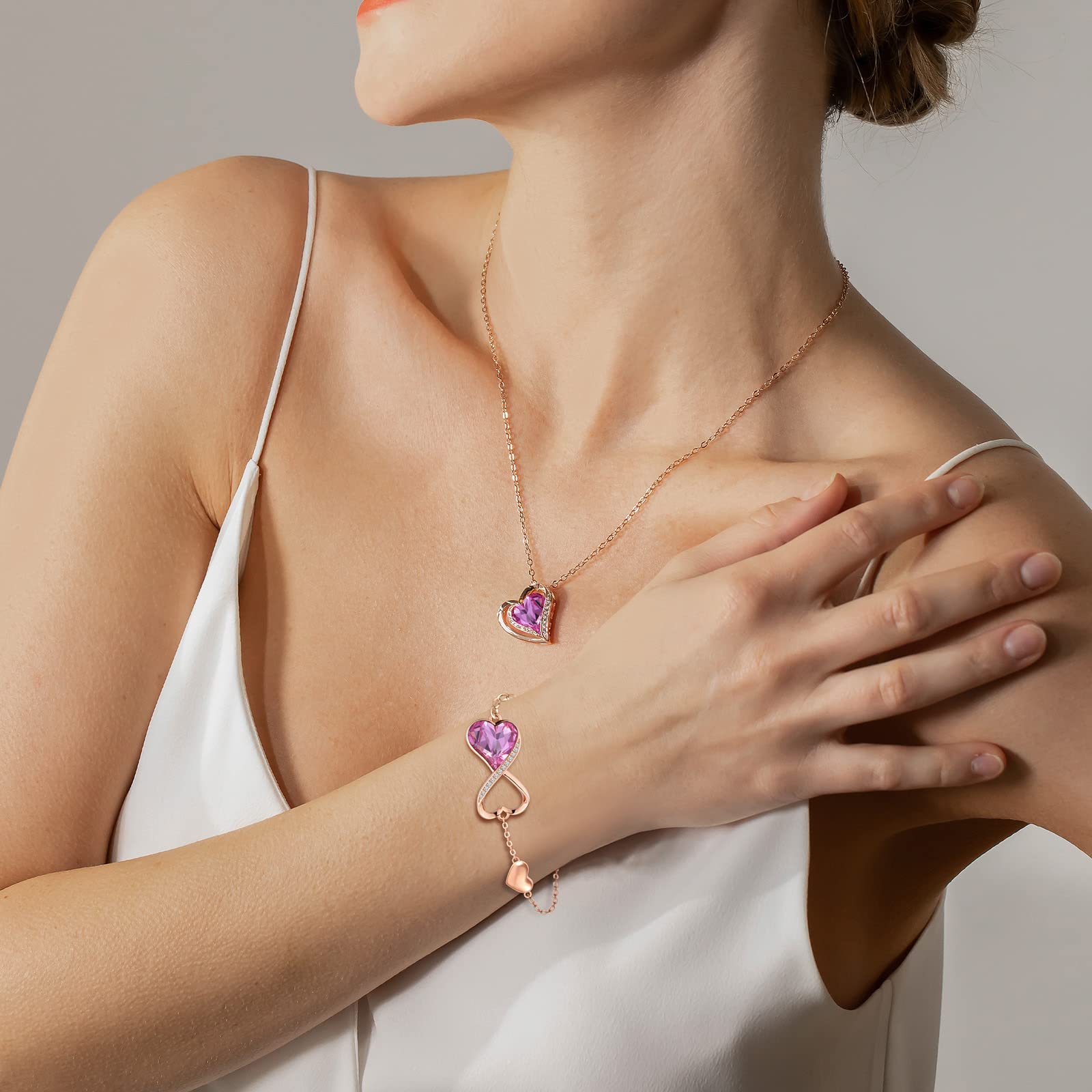 18K White/Rose Gold Plated Heart Pendant Necklace for Women - Adjustable Love Heart Necklace Gift for Wife, Mom, Girlfriend - Valentine's Day, Birthday, Anniversary Jewelry - Perfect for Date Night, Wedding, Special Occasions