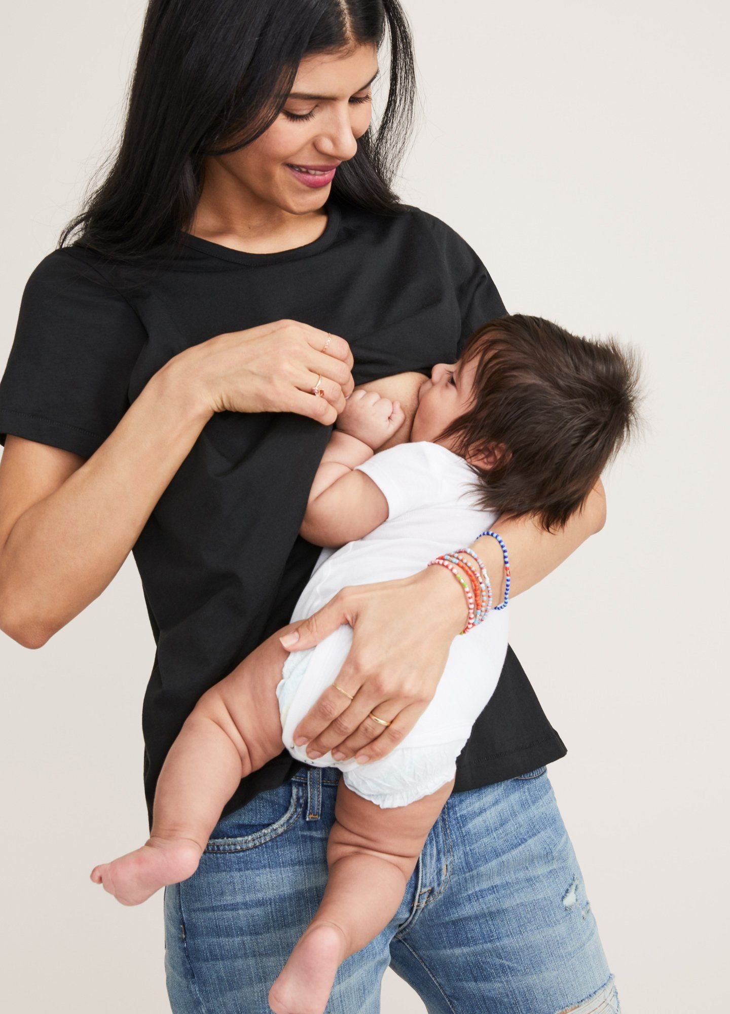 Premium Nursing Tee for Moms - Soft Comfortable Breastfeeding Shirt for Easy Nursing & Pumping | Perfect for Daytime Outfits, Nighttime Feedings & Maternity Photoshoots