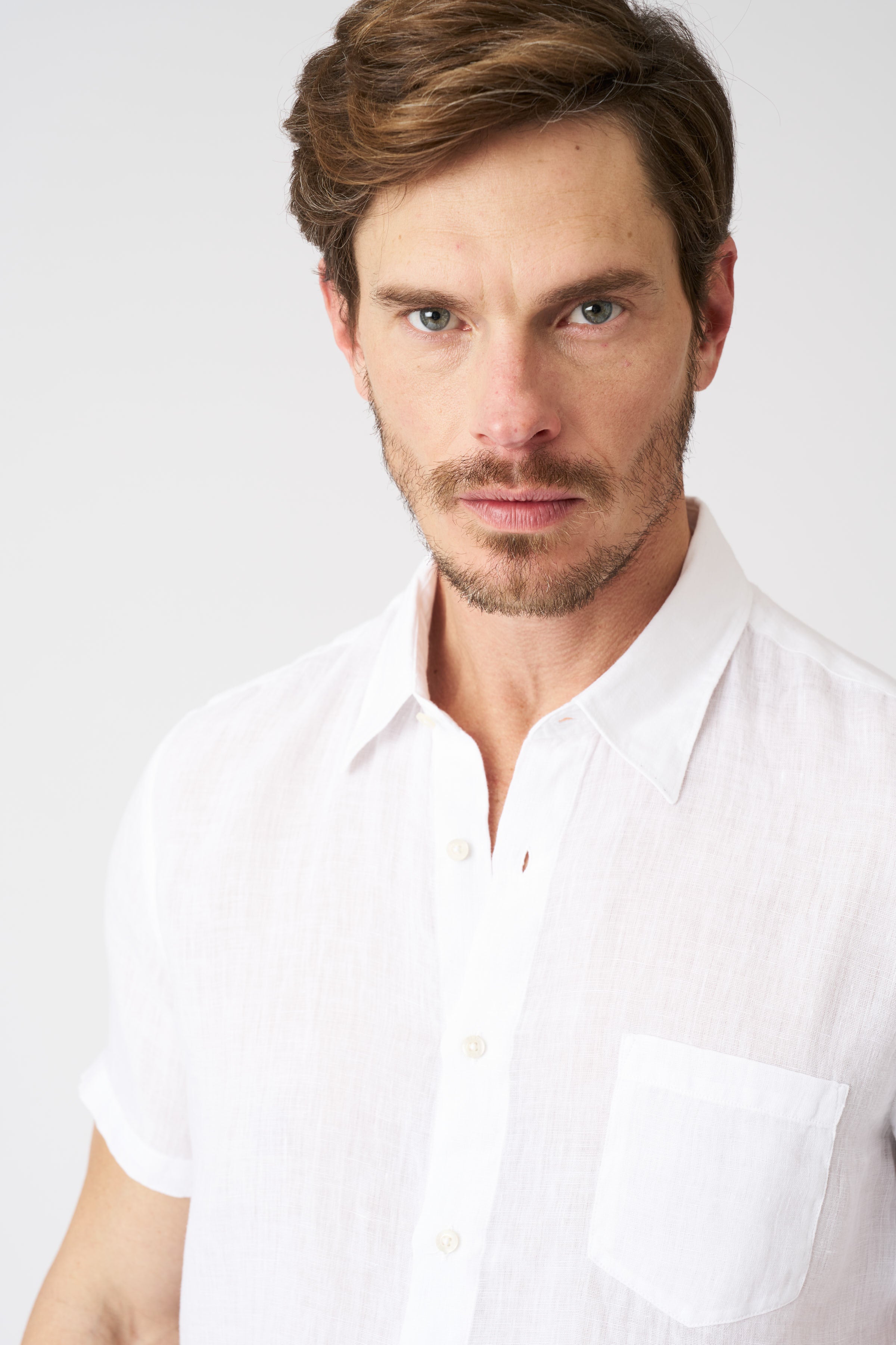Men's White Regular Fit Button Down Shirt with Chest Pocket - Casual Office Wear & Everyday Comfort