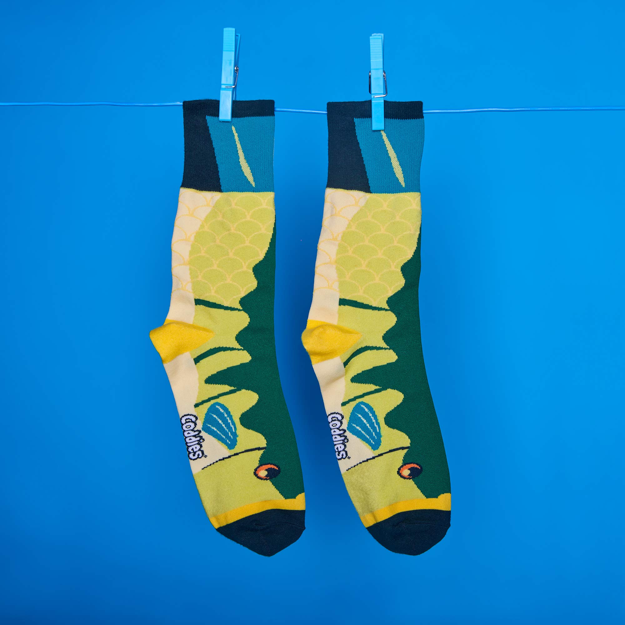 Funny Fishing Socks for Men & Women - Coddies Fish Socks | Novelty Gifts, Crazy Socks for Anglers - Perfect for Fishing Trips, Gag Gifts & Outdoor Adventures