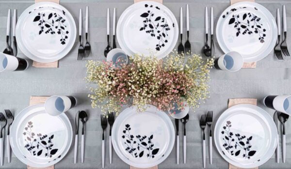 20-Piece Round Plastic Dinnerware Set - White & Black for 10 Guests | Disposable Plates, Bowls, Cups & Cutlery | Perfect for Outdoor Picnics, BBQs, Garden Parties & Casual Dining