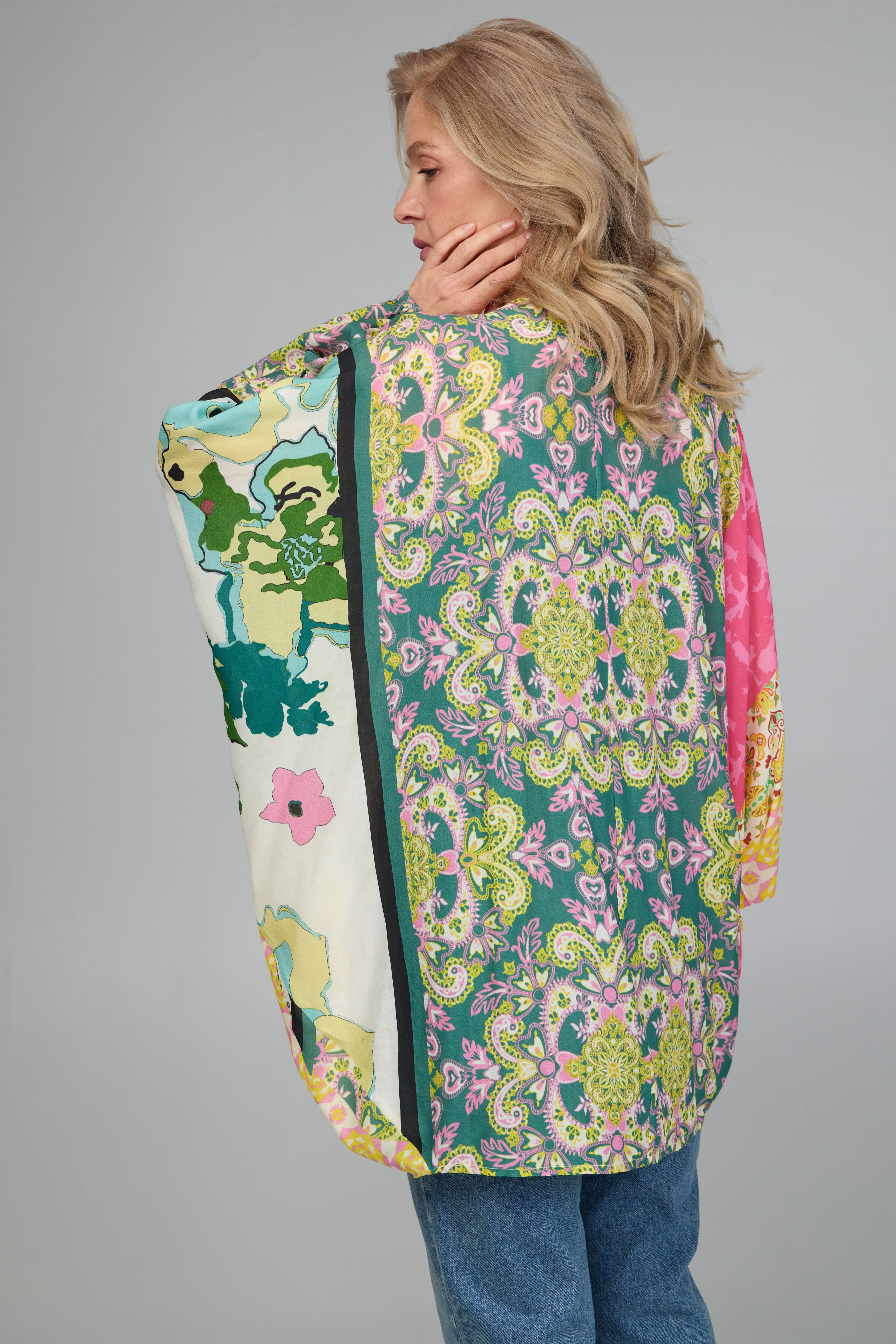 Stylish Multicolor Mixed Pattern Kimono Robe for Women - Perfect for Loungewear, Beach Cover-Up & Boho Fashion