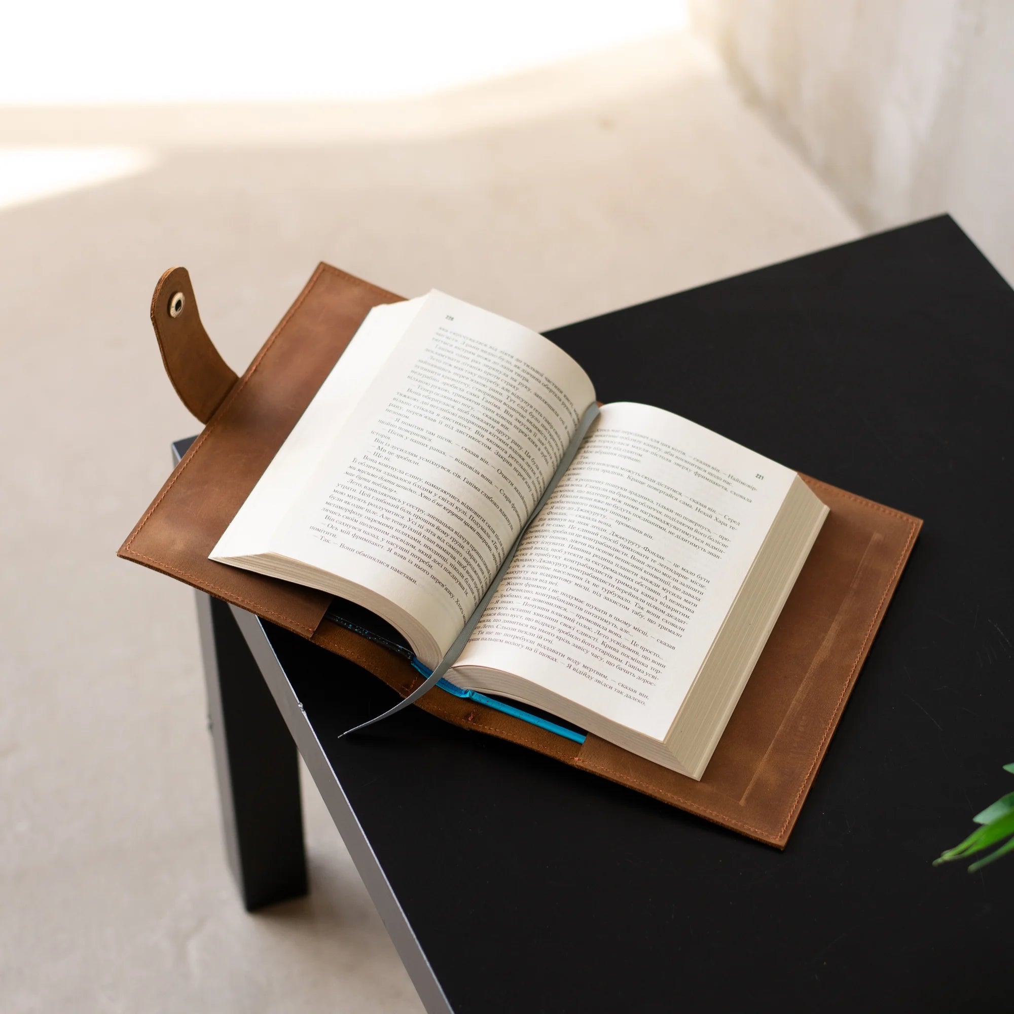 Premium Bible Bag with Adjustable Shoulder Strap - Durable & Stylish Church Bag for Sunday Service, Bible Study & Travel