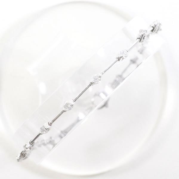 18K White Gold Diamond Bracelet for Women - Elegant & Luxurious Tennis Bracelet - Perfect for Weddings, Anniversaries & Special Occasions