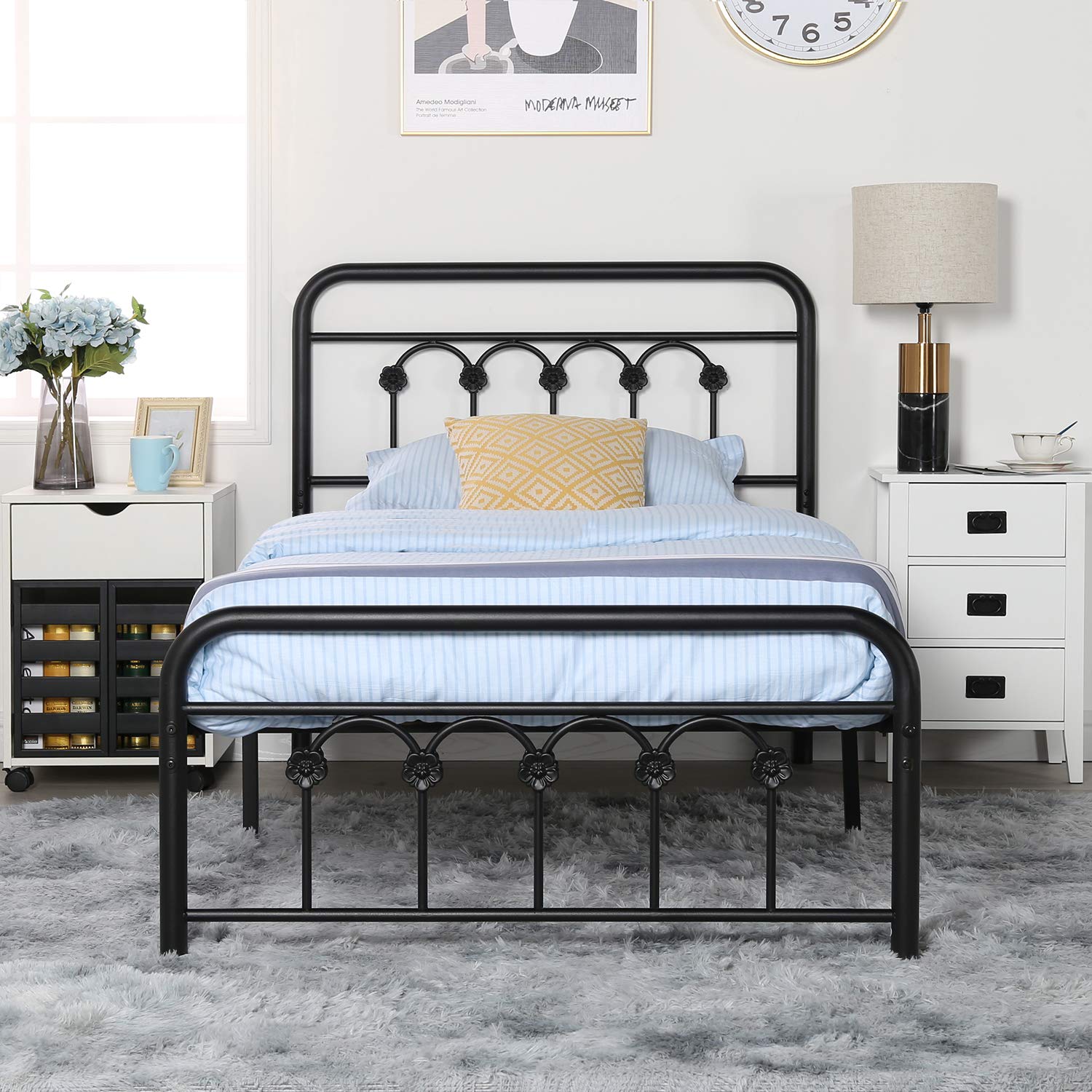VECELO Twin Size Victorian Style Metal Bed Frame with Headboard - Classic Dark Black Platform Bed with Footboard & Under Bed Storage - No Box Spring Needed - Perfect for Guest Rooms, Kids Rooms & Small Spaces