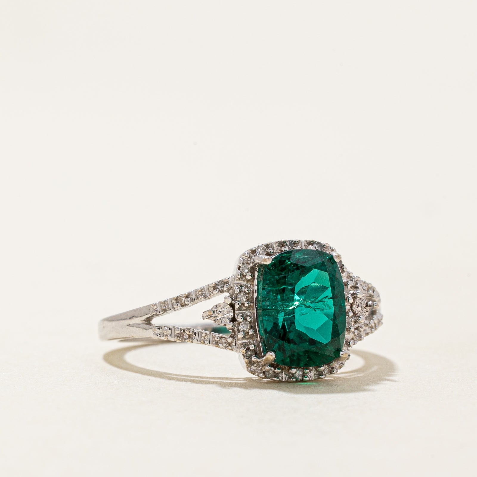 1.52ct Synthetic Emerald & 0.10ctw Natural Diamond Halo Ring - Size 7 | Elegant Engagement, Wedding, Anniversary Gift for Women | Perfect for Valentine's Day, Birthday & Special Occasions