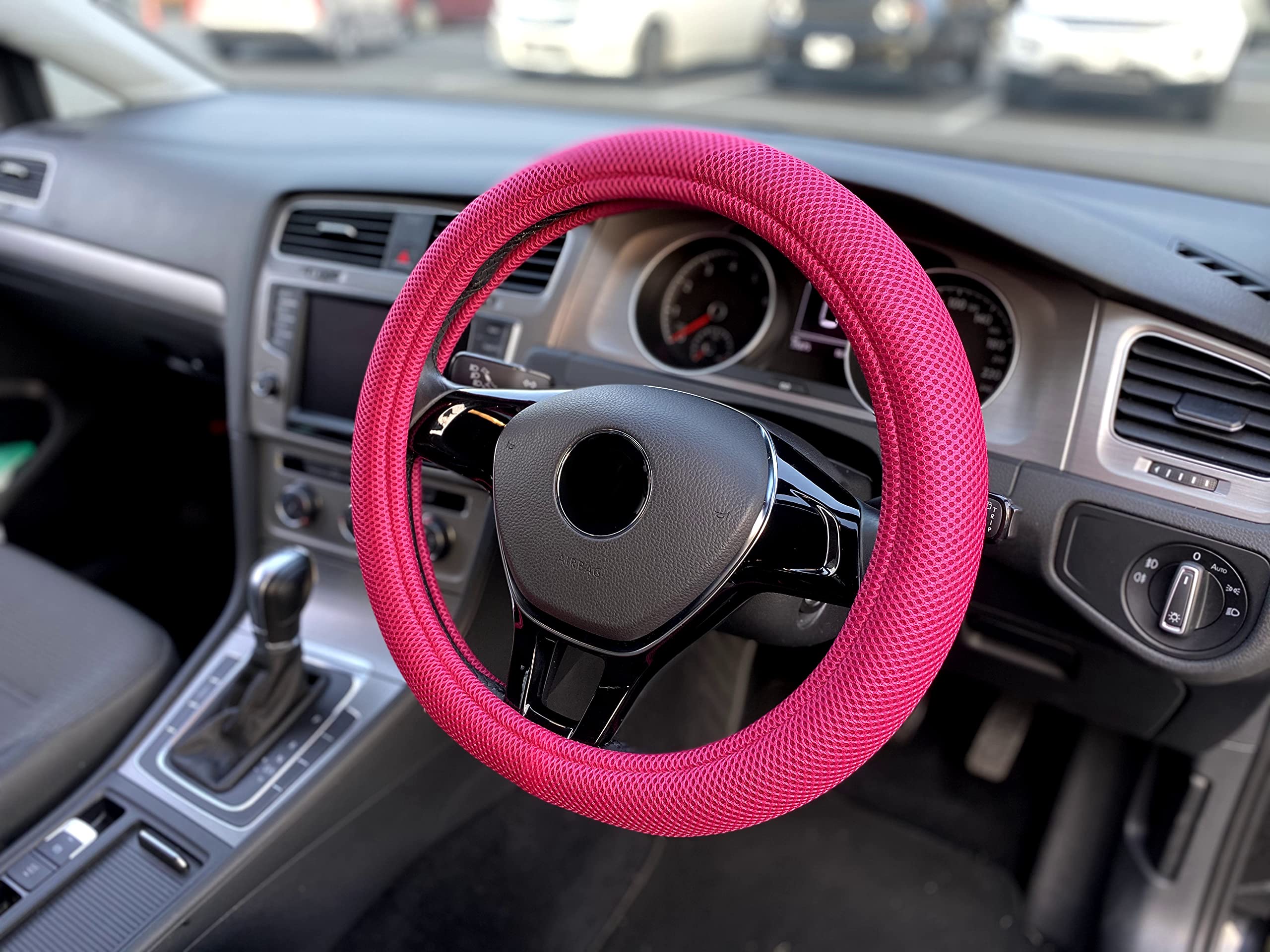 Mita Pinks M2 Universal Steering Wheel Cover 15-16