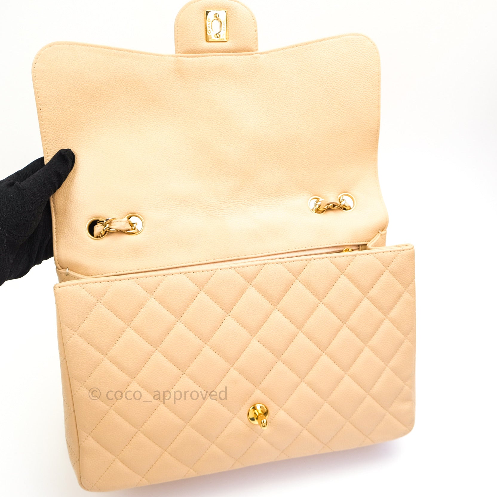 Chanel Classic Jumbo Single Flap Bag in Beige Caviar Leather with Gold Hardware - Luxury Designer Handbag for Women, Perfect for Work, Evening Events & Special Occasions