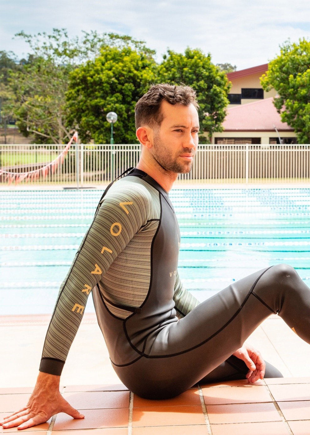 Volare V1 Men's Triathlon Wetsuit - Premium Neoprene Swim Suit for Open Water Swimming, Triathlons & Competitions - Perfect for Training, Racing & Cold Water Protection