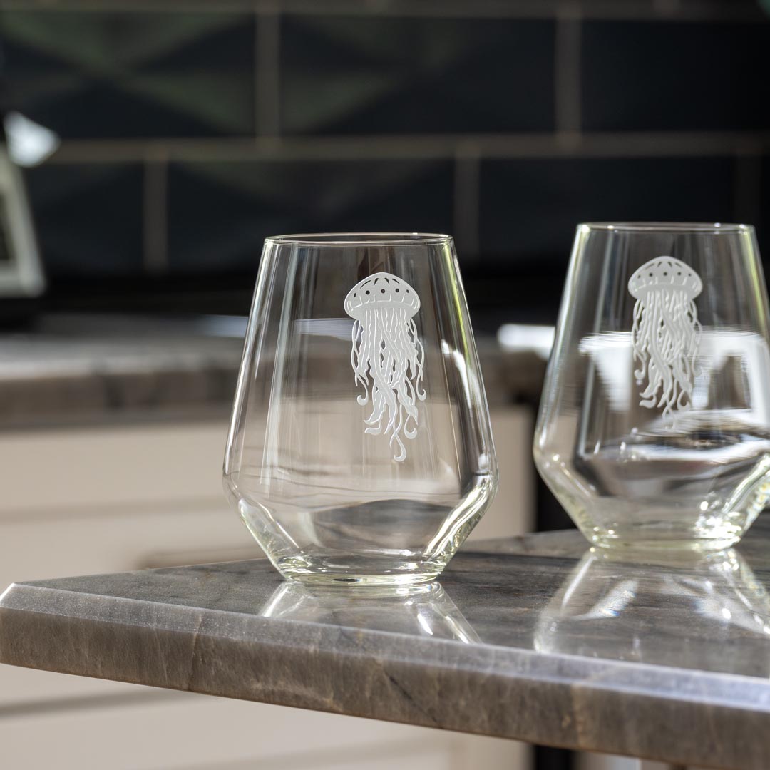 18oz Jellyfish Stemless Wine Tumbler Glasses - Set of 4 Unbreakable Crystal Clear Cups for Chardonnay, Cocktails & Outdoor Parties