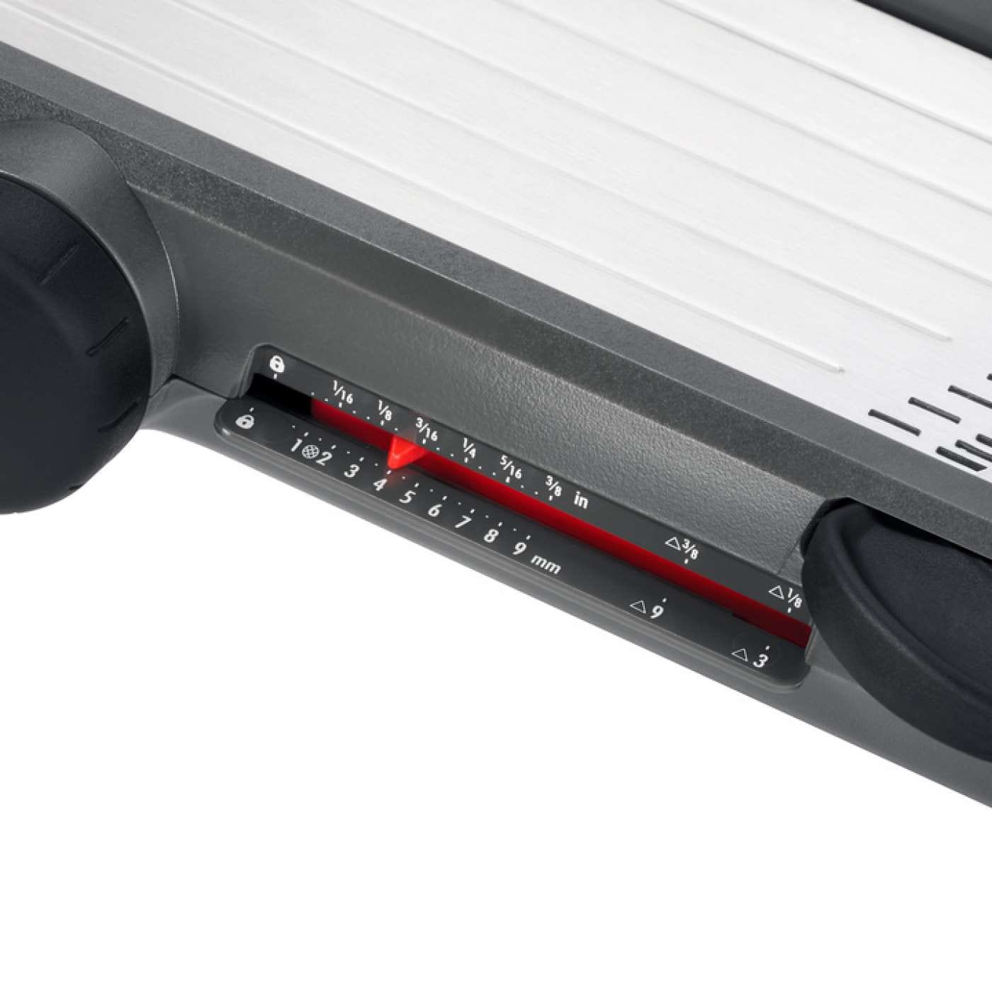 OXO Chef's Mandoline Slicer - Stainless Steel Kitchen Mandoline with Adjustable Blades for Perfect Slicing, Dicing & Julienne - Ideal for Salads, Garnishes & Meal Prep
