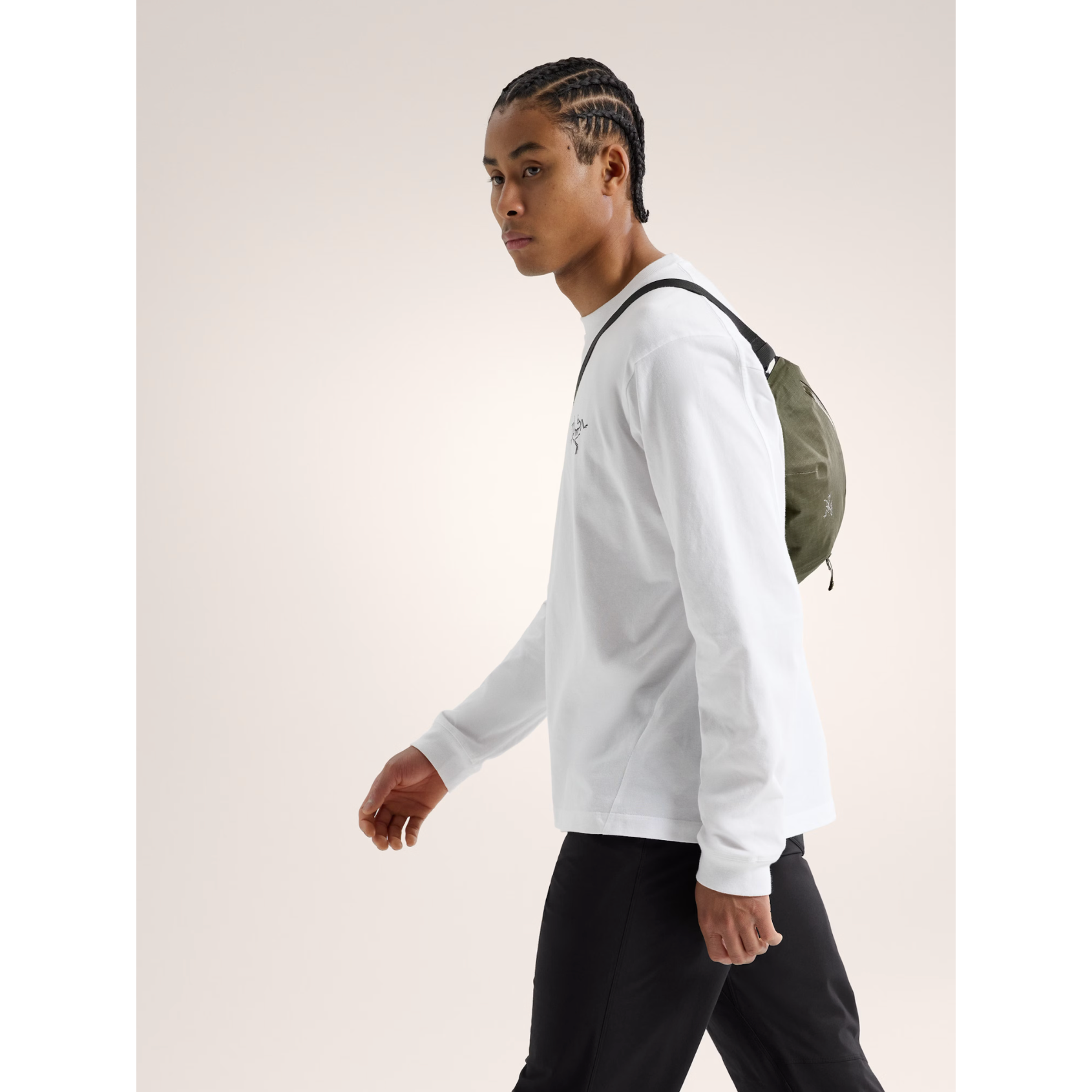 Arc'teryx Granville Crossbody Bag - Lightweight & Water-Resistant Travel & Everyday Carry Bag for Men & Women - Perfect for Hiking, Commuting & Outdoor Adventures