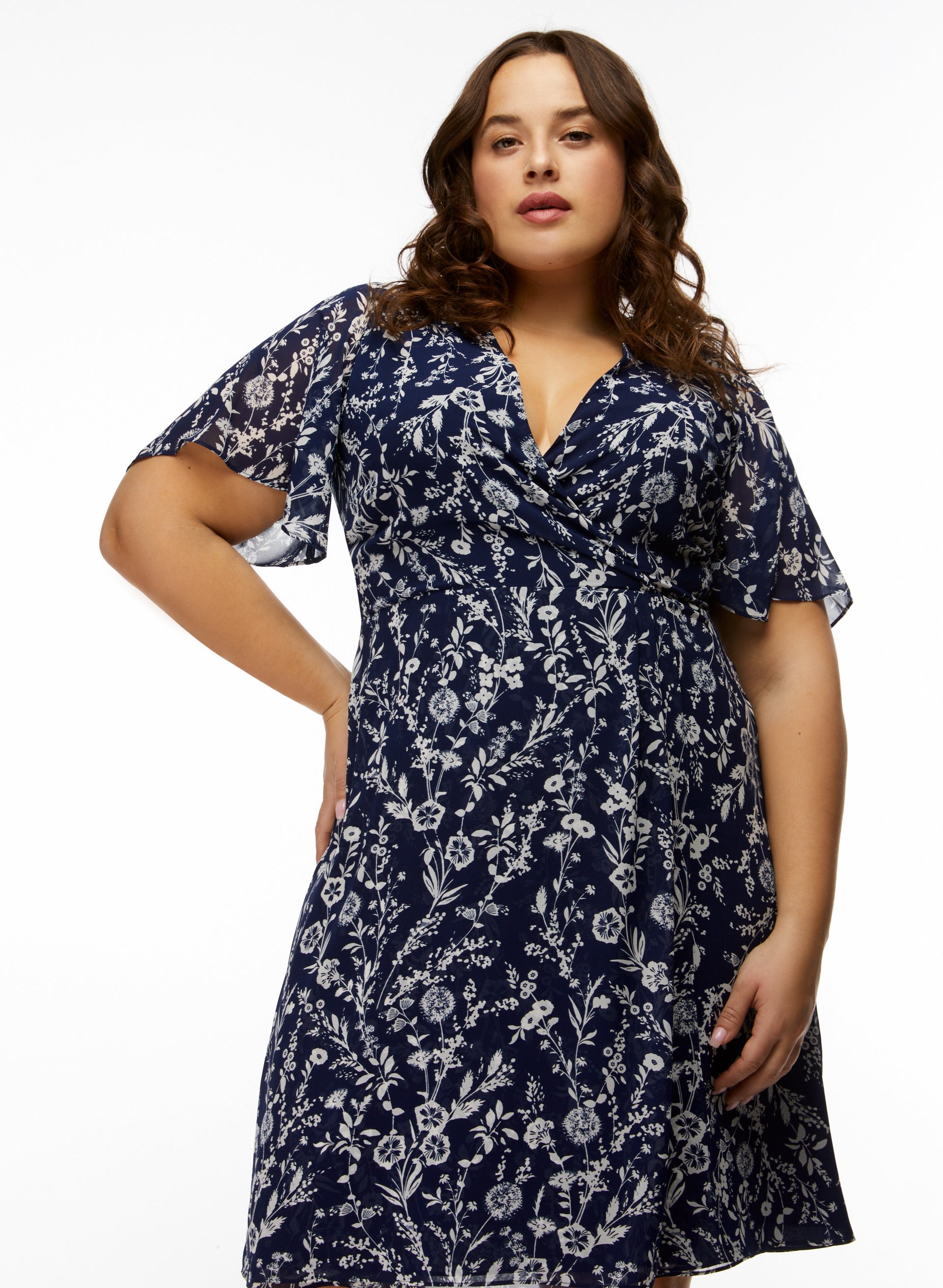 Floral Print Dress for Women - Summer Flowy Boho Maxi Dress with Pockets - Perfect for Beach, Vacation & Casual Outings
