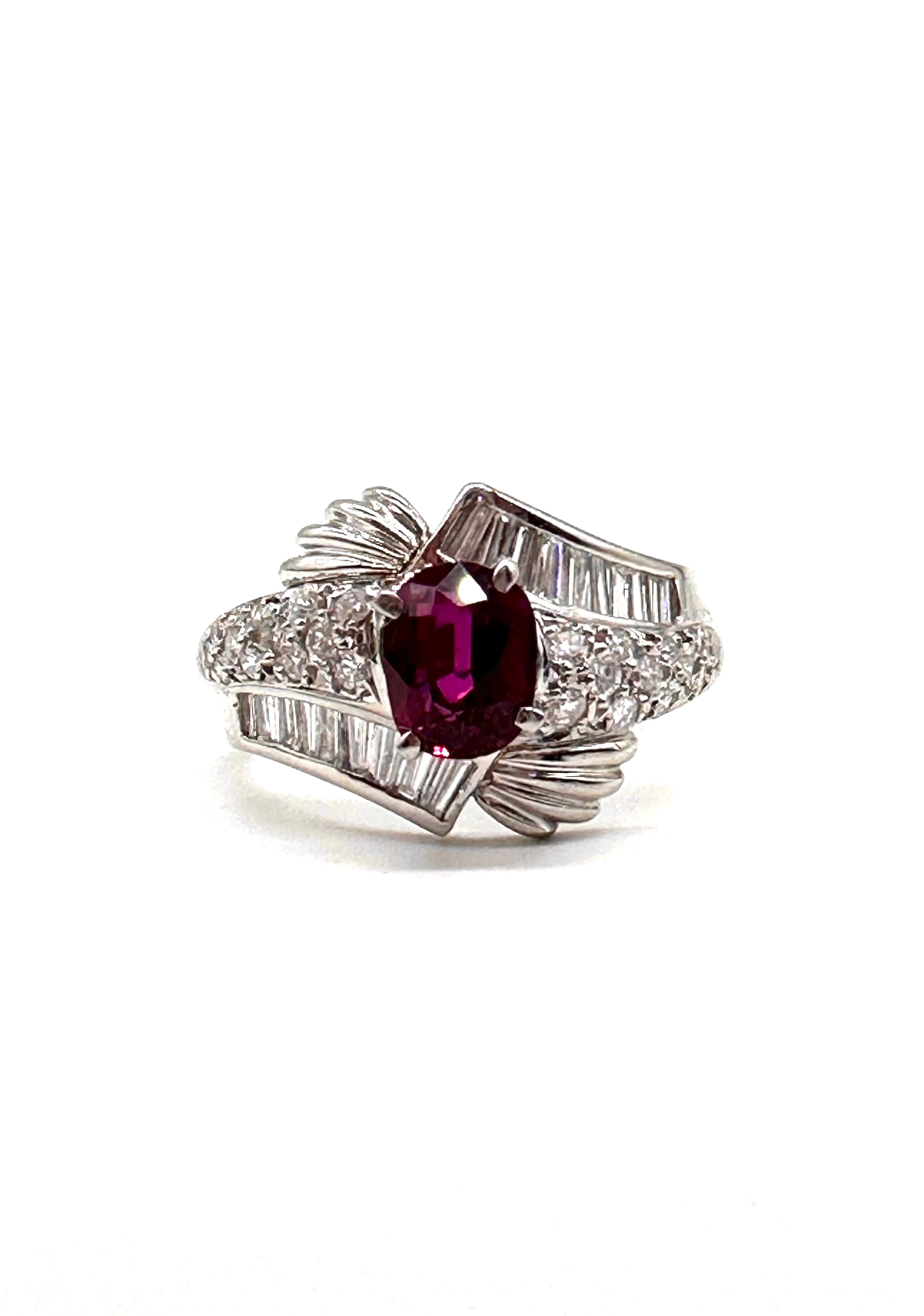 Exquisite Ruby and Diamond Ring for Women - 14K Gold Vintage Engagement Wedding Jewelry Gift - Perfect for Anniversaries, Proposals & Special Occasions