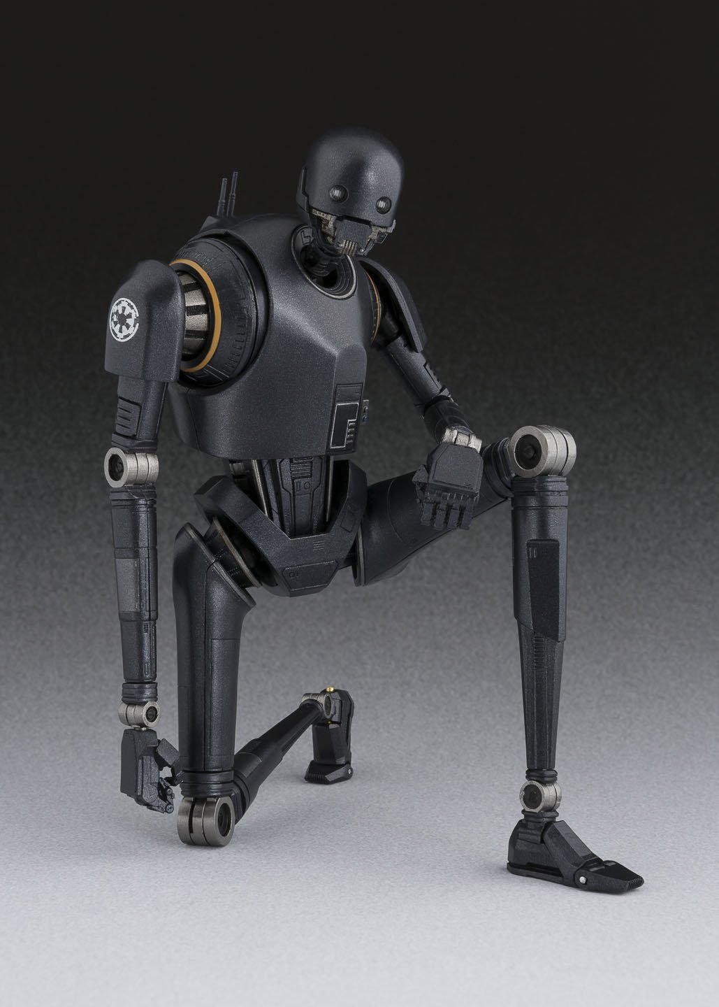 S.H.Figuarts K-2SO Action Figure - Rogue One: A Star Wars Story Collectible Toy for Display & Play | Perfect for Star Wars Fans & Collectors